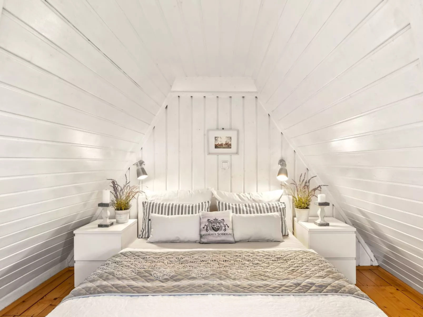 Villa mit Garten, Grill und Terrasse-Inside