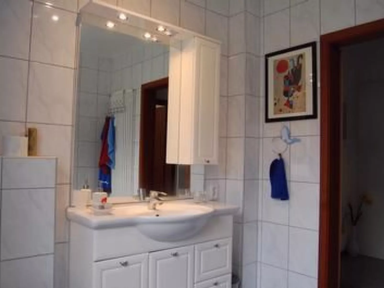 Elisa-Image-tags.info