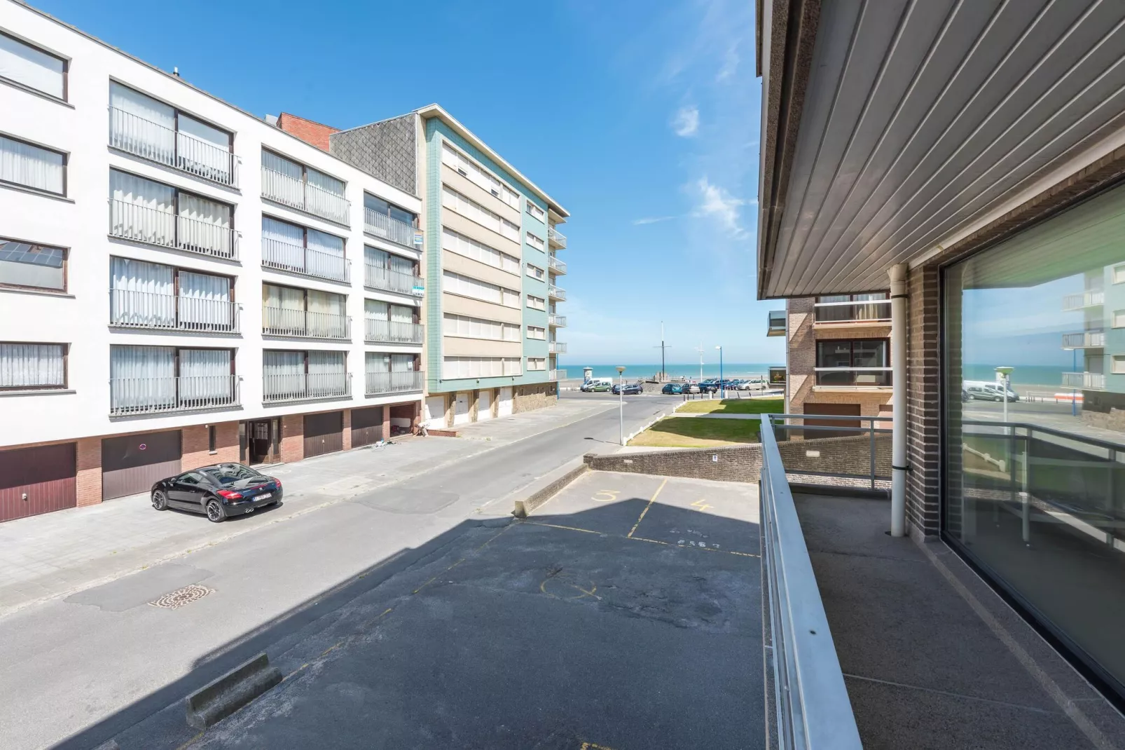 Ter panne 103-Terrace balcony