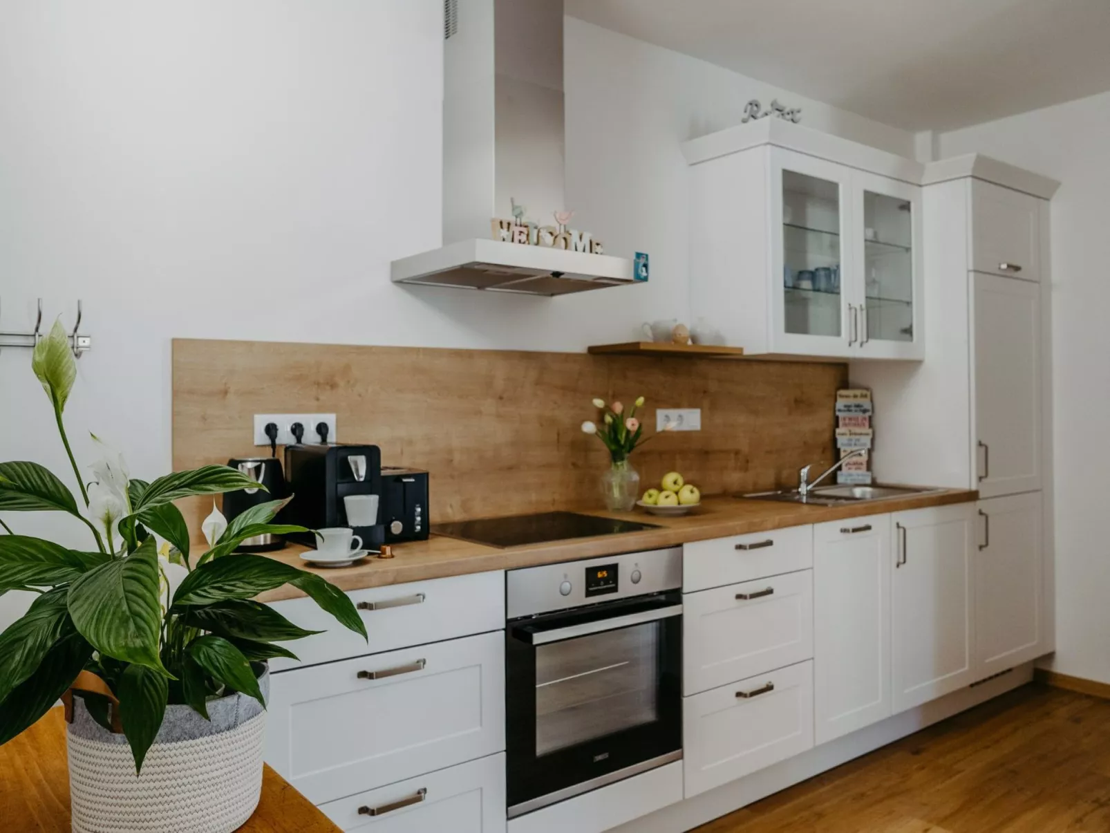 Lakeside Top2-Image-tags.info