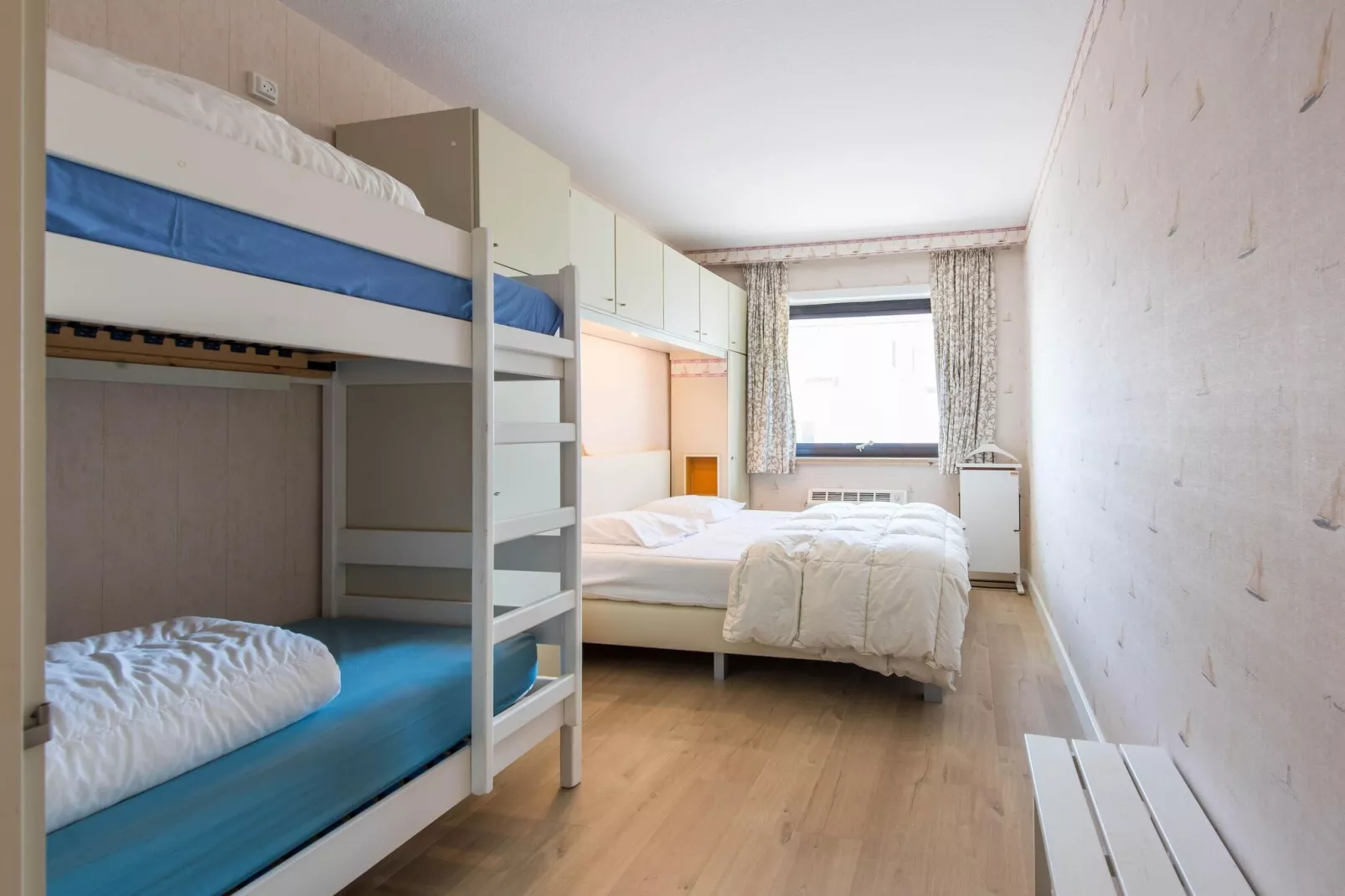 Ter panne 303  g-Bedroom