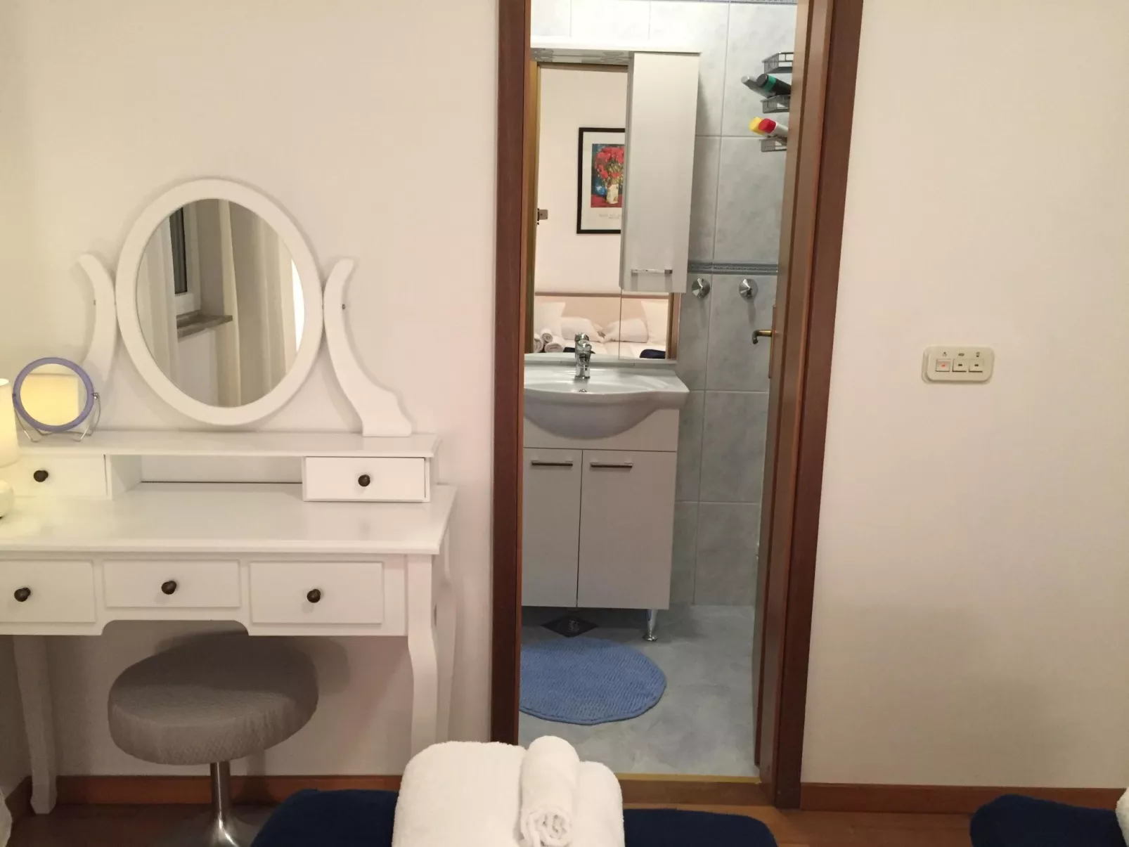 Modernes Ferienhaus in Dobropoljana mit Terrasse, Garten und Grill-Inside