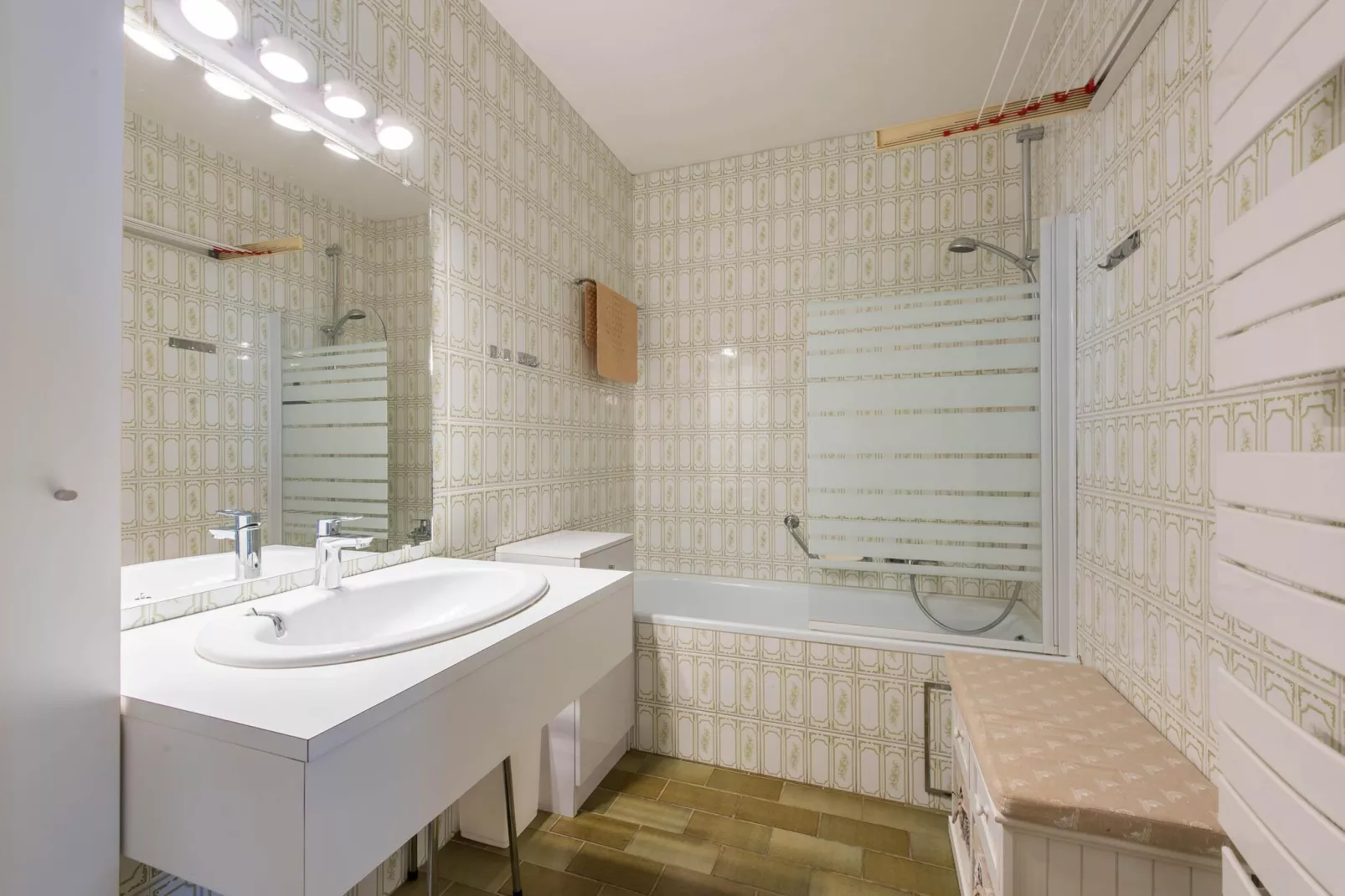 Ter panne 303  g-Bathroom