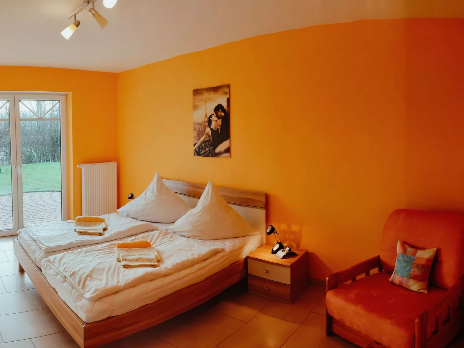 Haus am Kiessee - Mediterranes Flair mit Seeblick-Drinnen