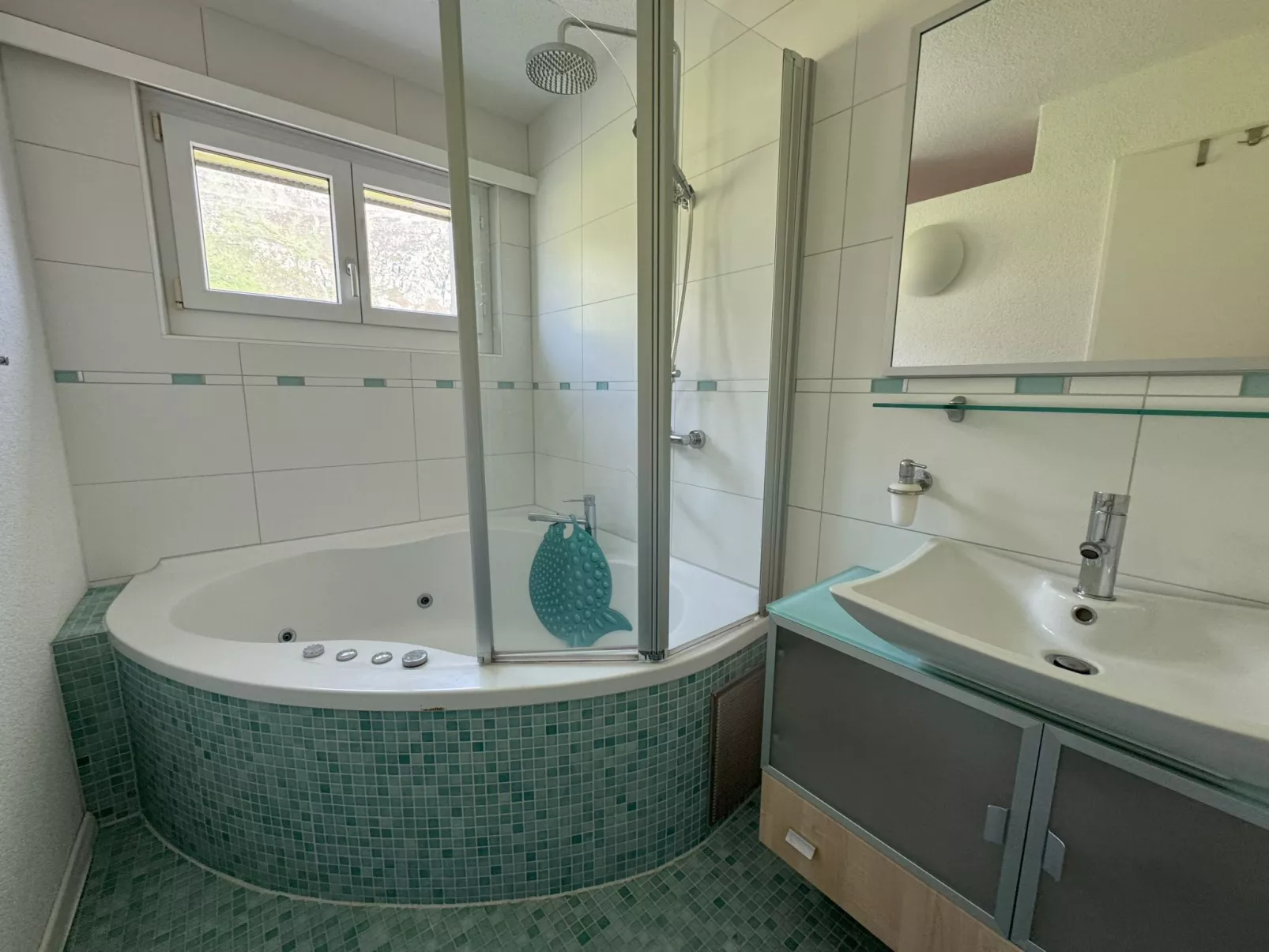 Modern eingerichtete Ferienwohnung in Andermatt-Drinnen