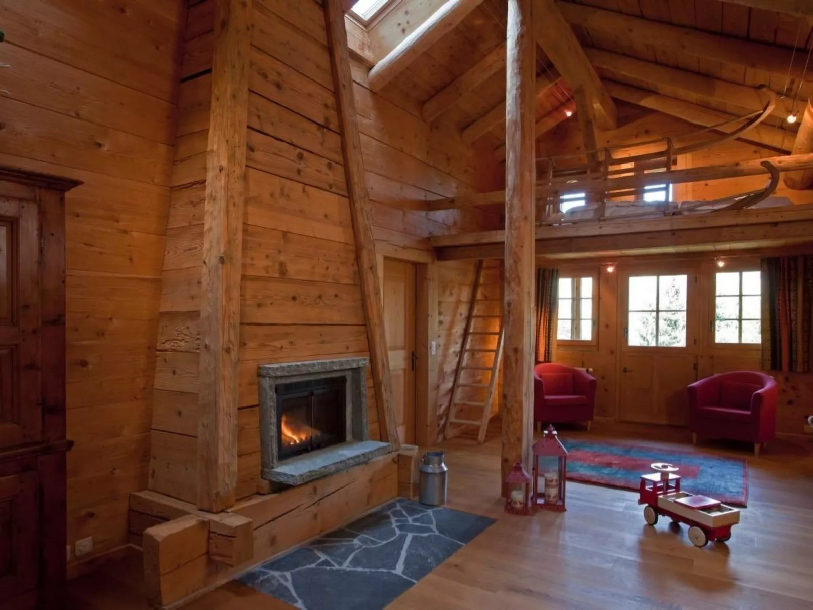 Berghütte "Le Chalet de Lara"-Dedans