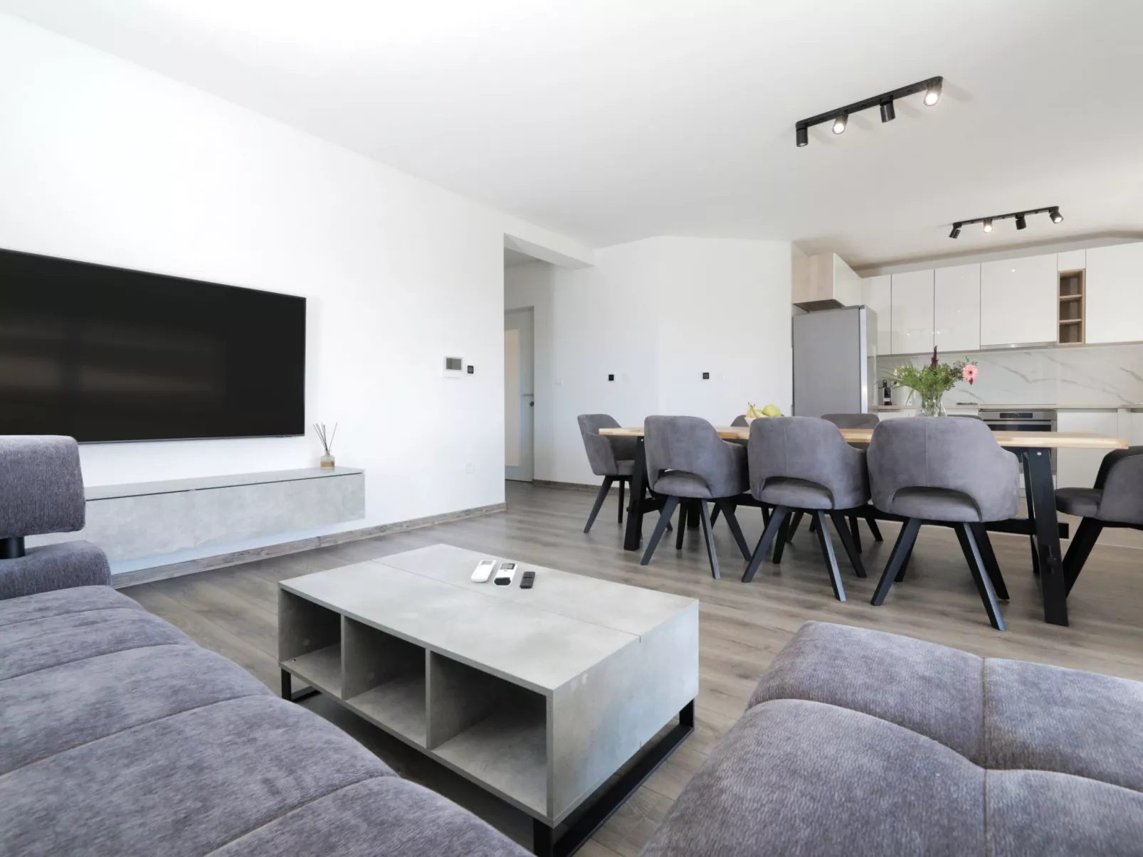 Apartman Matic-Dedans