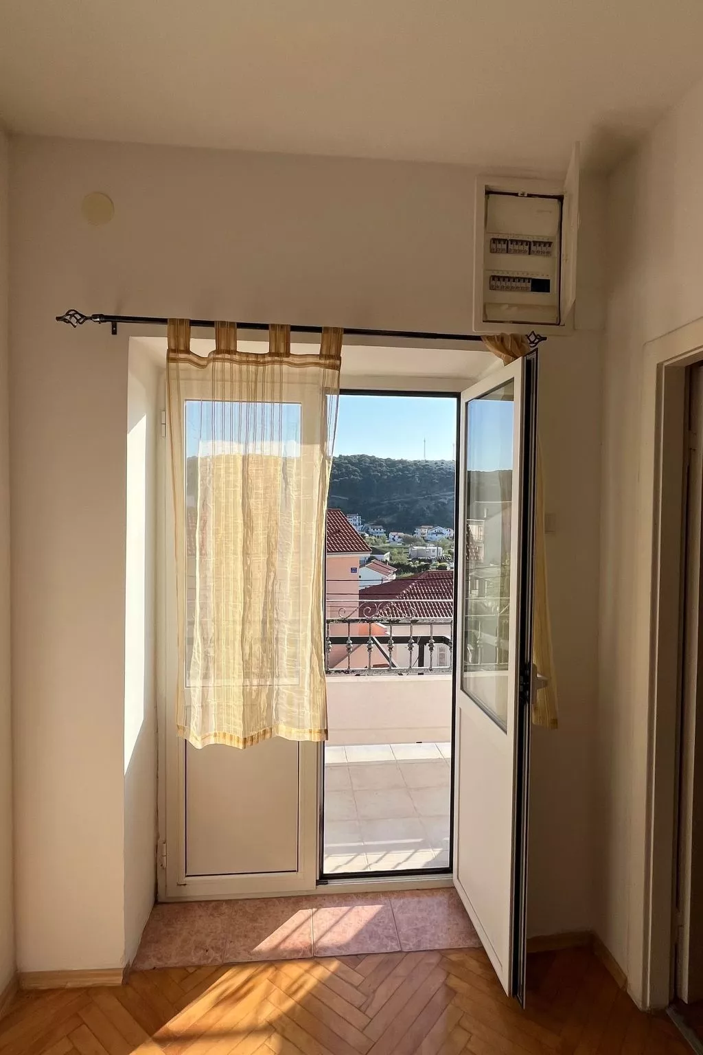 Für sechs Personen-Drinnen