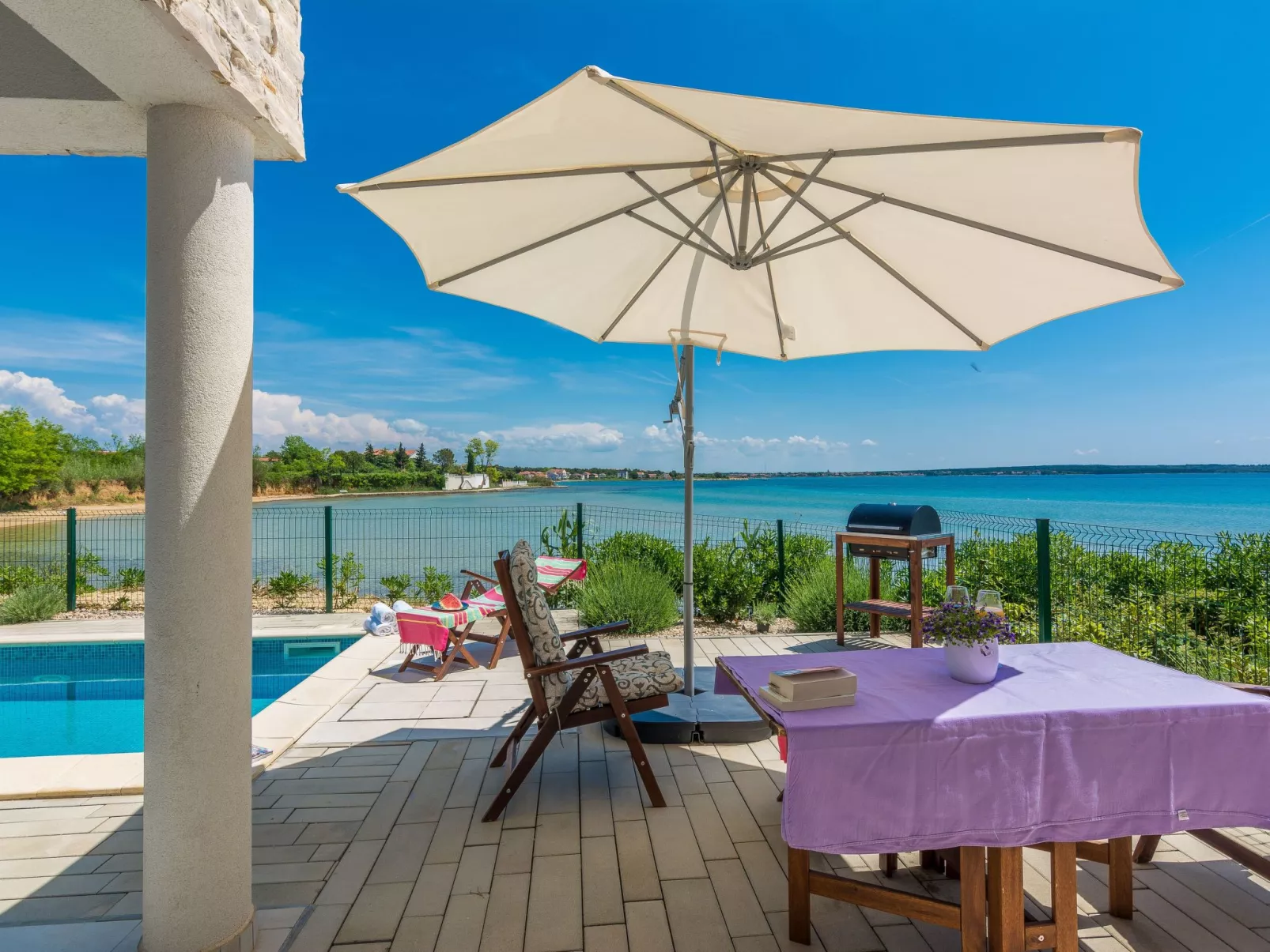 Villa Miri Jasmine - Draußen