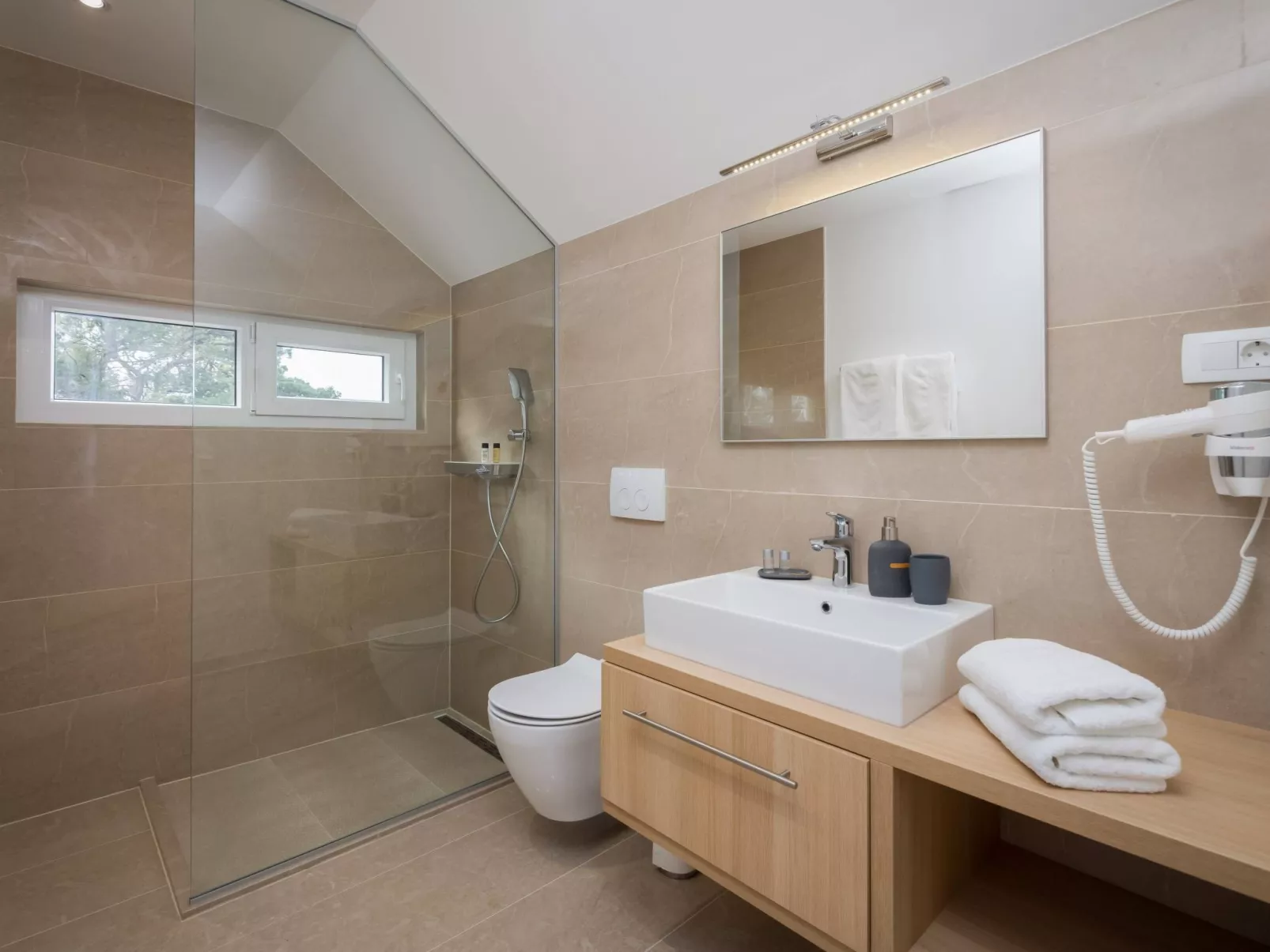 Semper Vivum Villa-Dedans