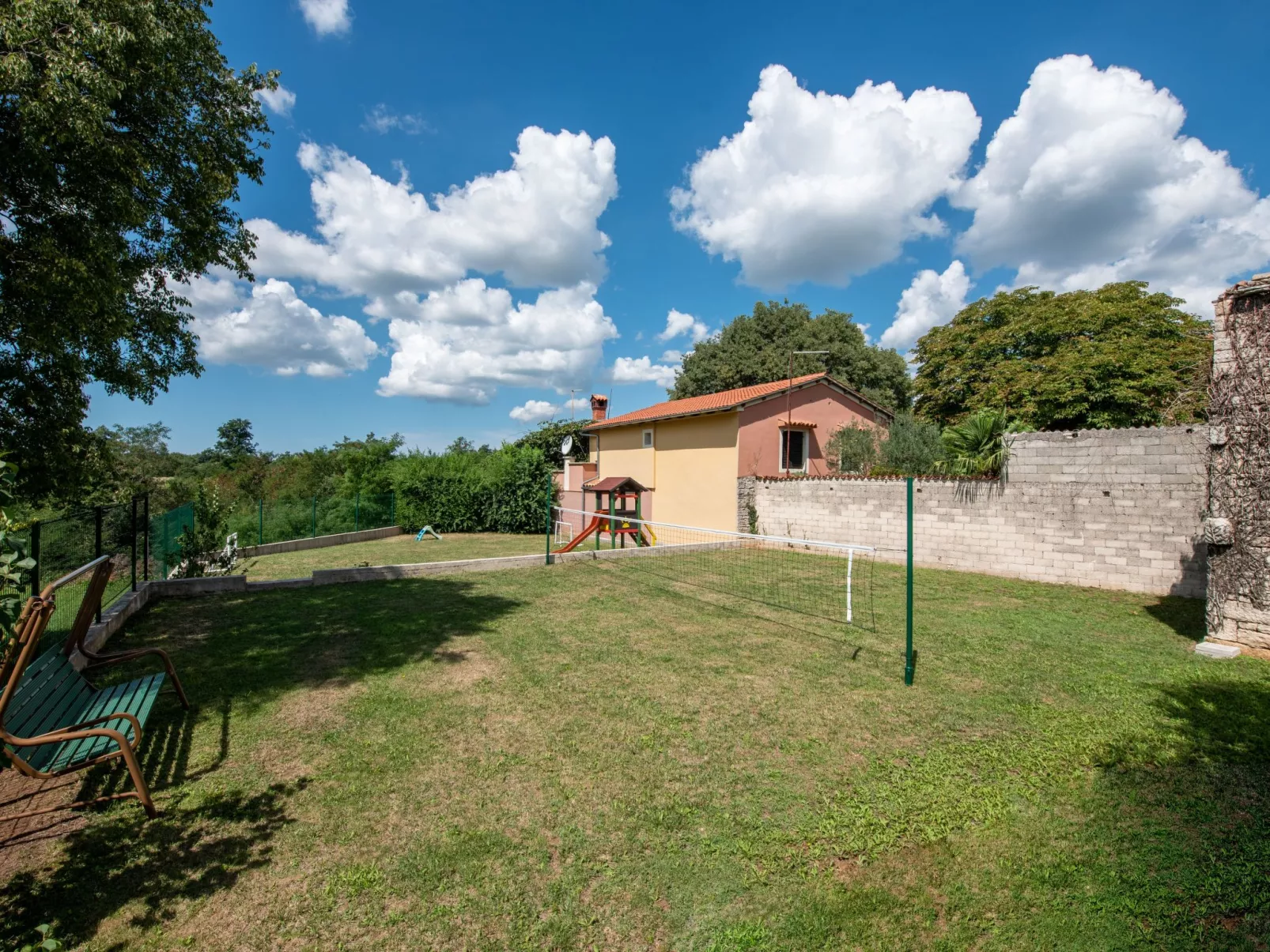 In Krculi mit Privatem Pool-Draußen