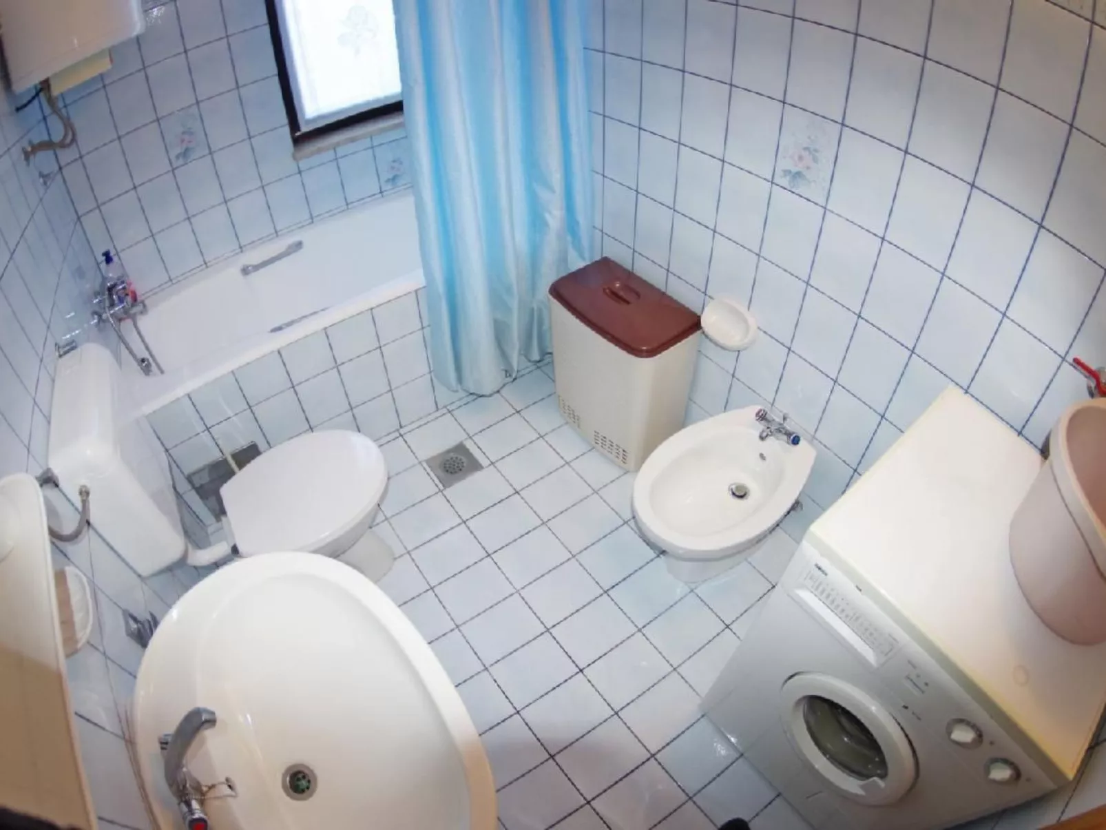 "Jela" mit Terrasse-Image-tags.info