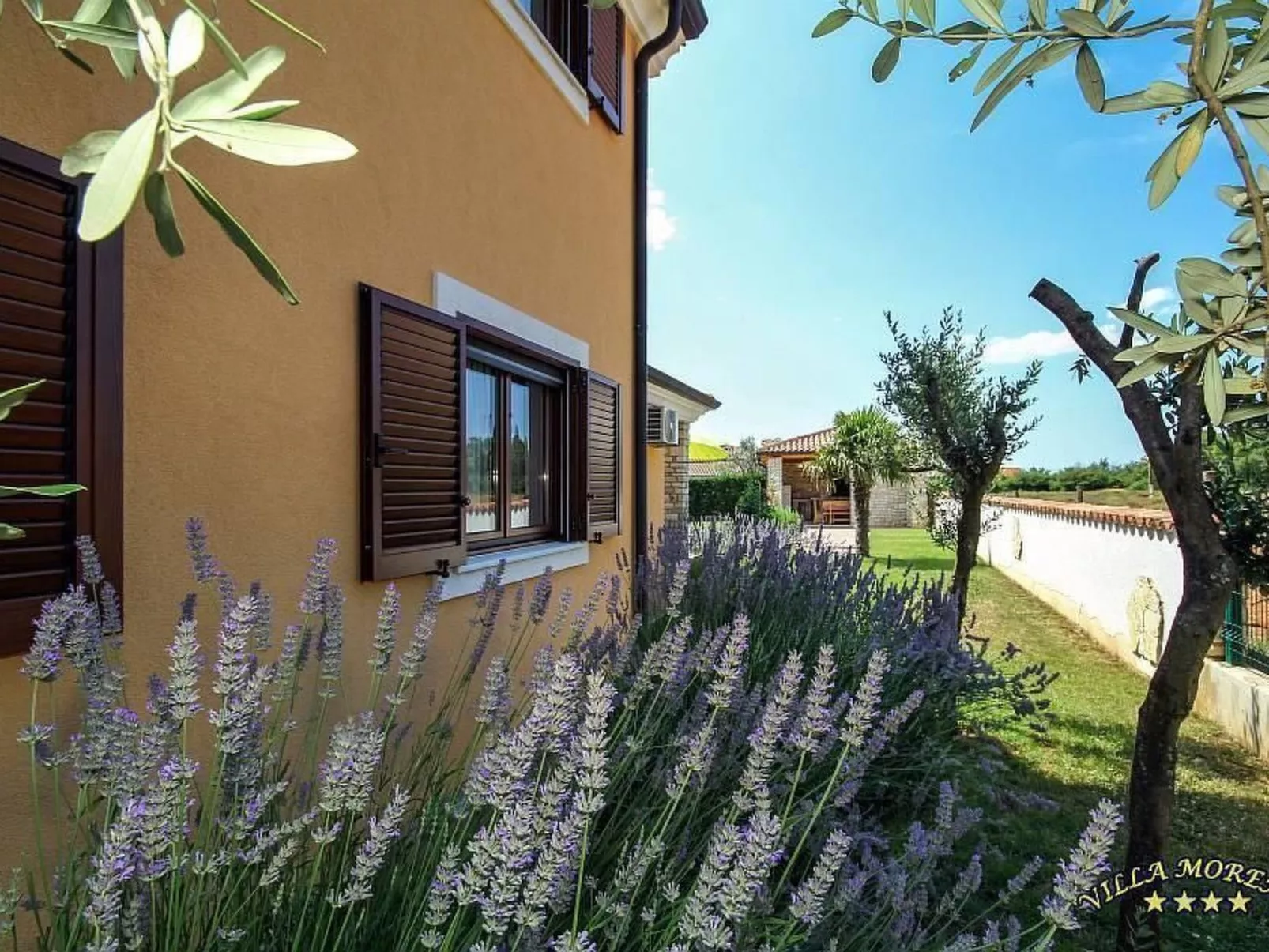 Schöne Ferienvilla Morena mit Pool-Dehors