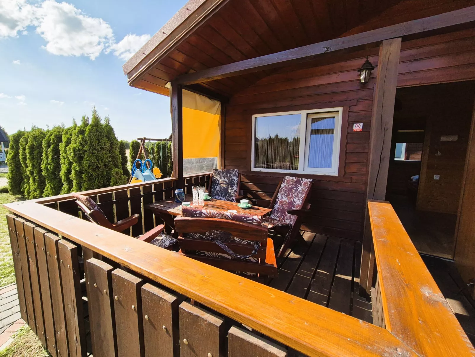 Mit Schwimmbad-Image-tags.info