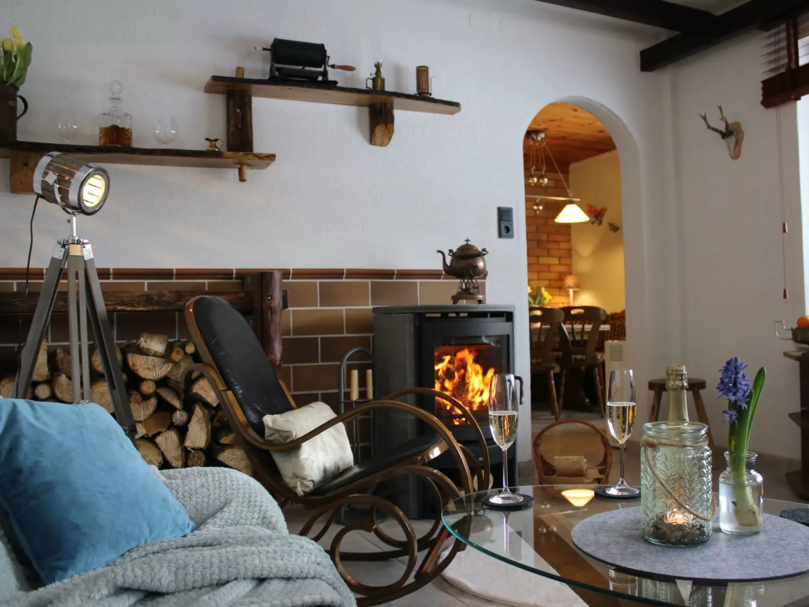 Am Wald gelegenes Ferienhaus "Wolf" mit Kamin-Inside