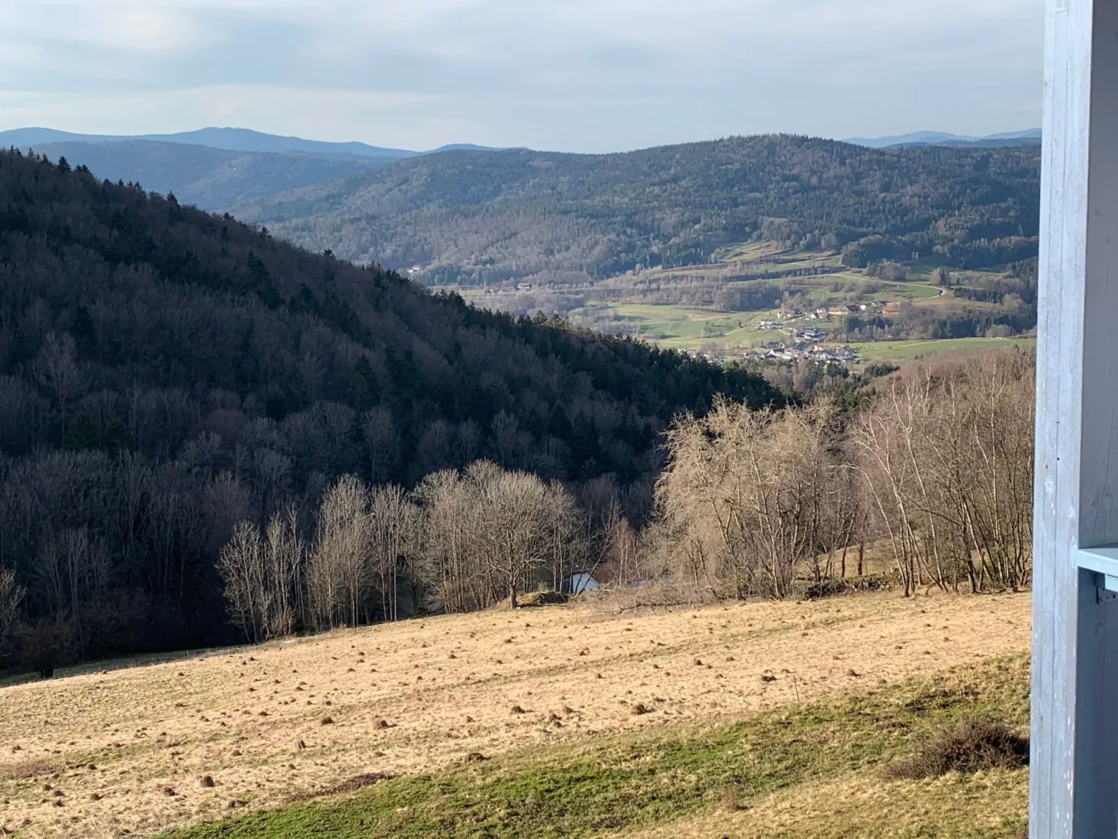 Appartement in Langfurth mit Kleinem Balkon-Draußen