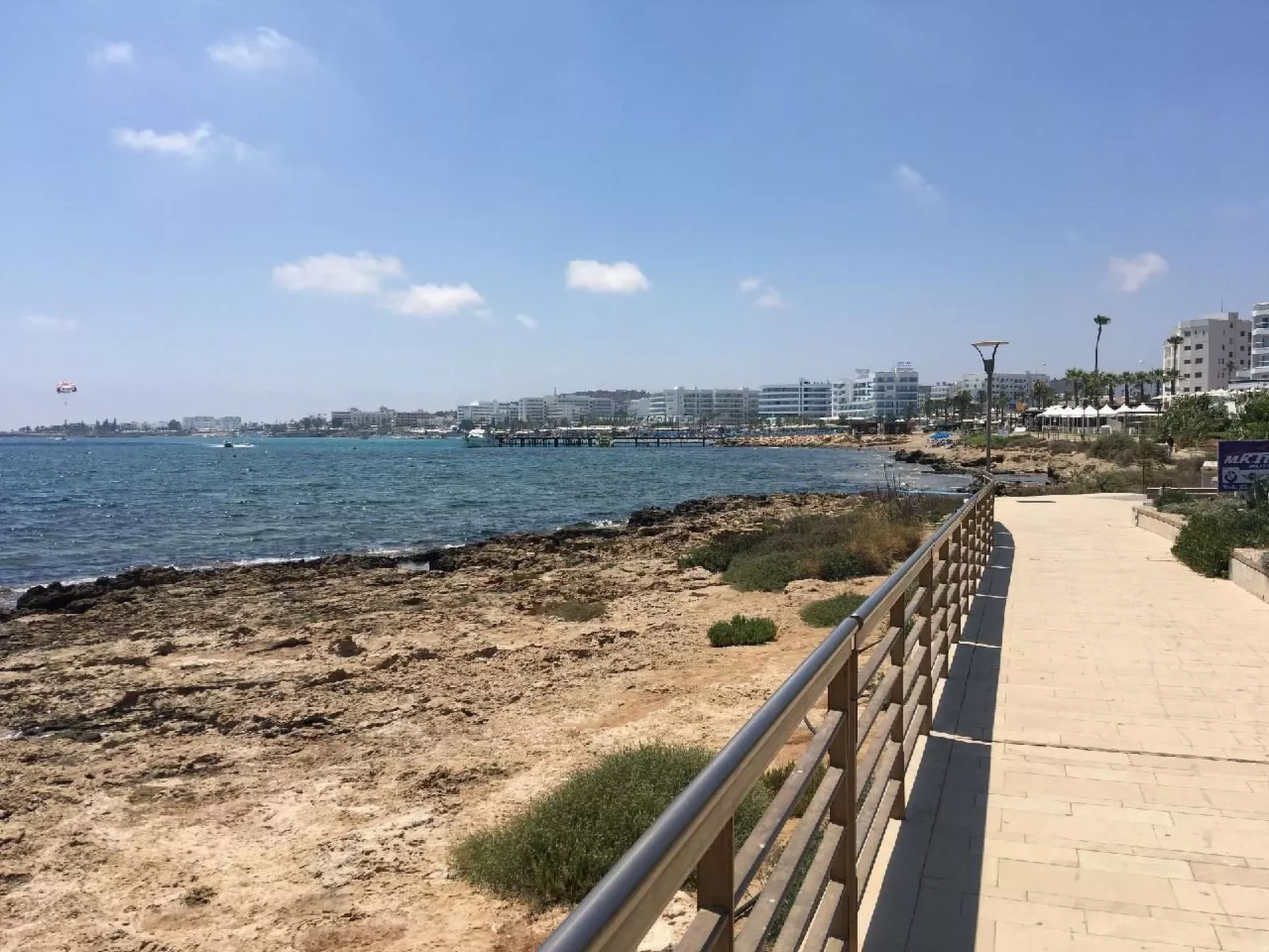 "Palmenvilla" mit privatem Balkon-Dehors