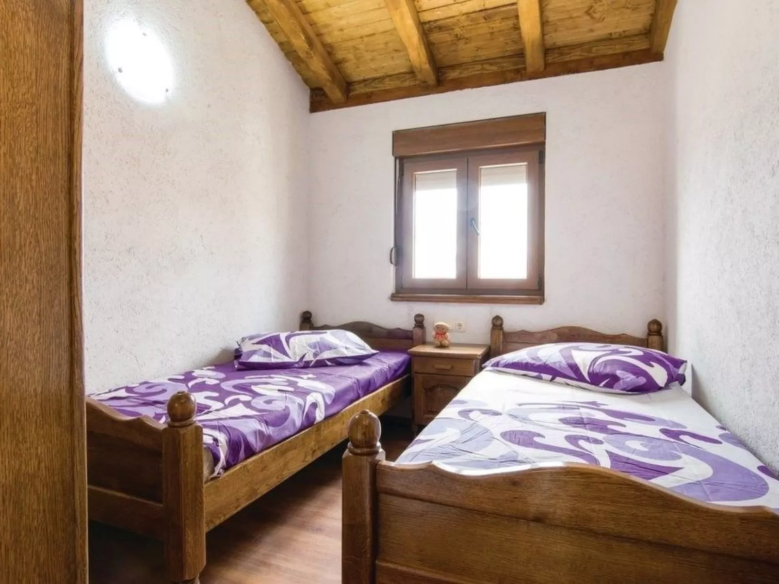 Villa Anita mit Privatpool in Budak-Drinnen