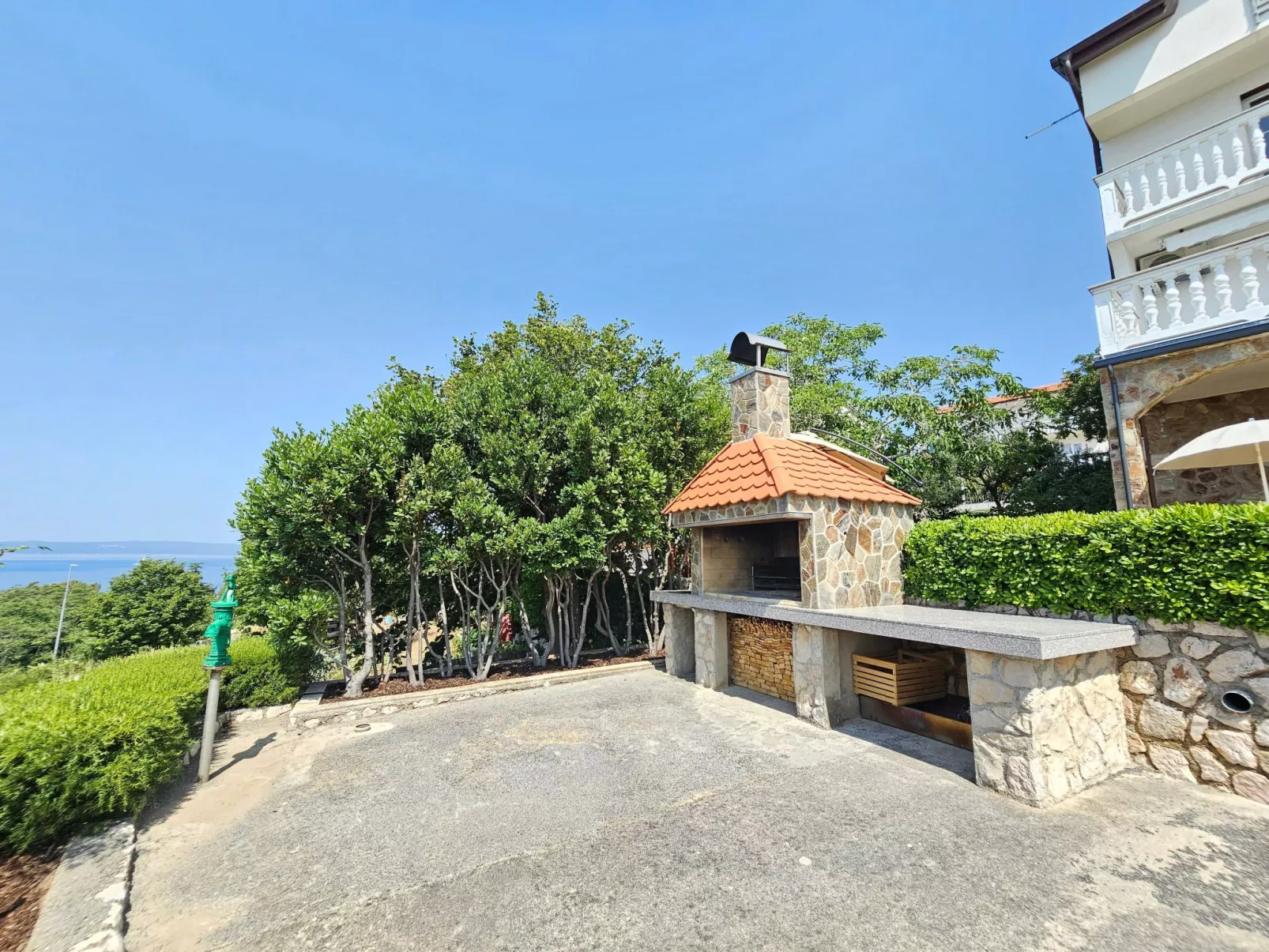 Wohnung mit Meerblick, 150 m vom Strand entfernt-Outside