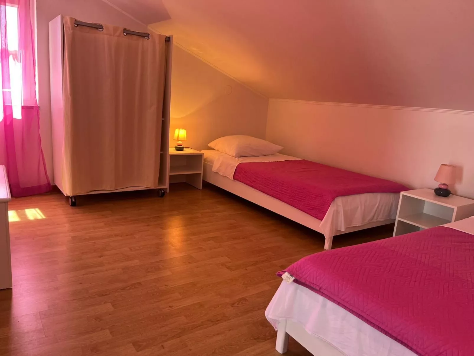 Meri 5 Villa-Drinnen