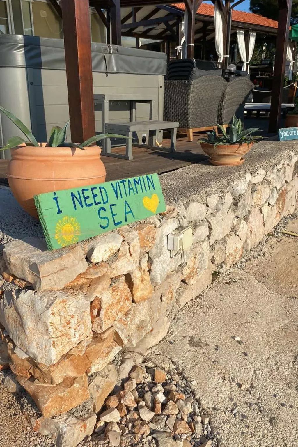 Strandhaus Hela - Ferienanlage Bain, Žut - Kornati-Draußen