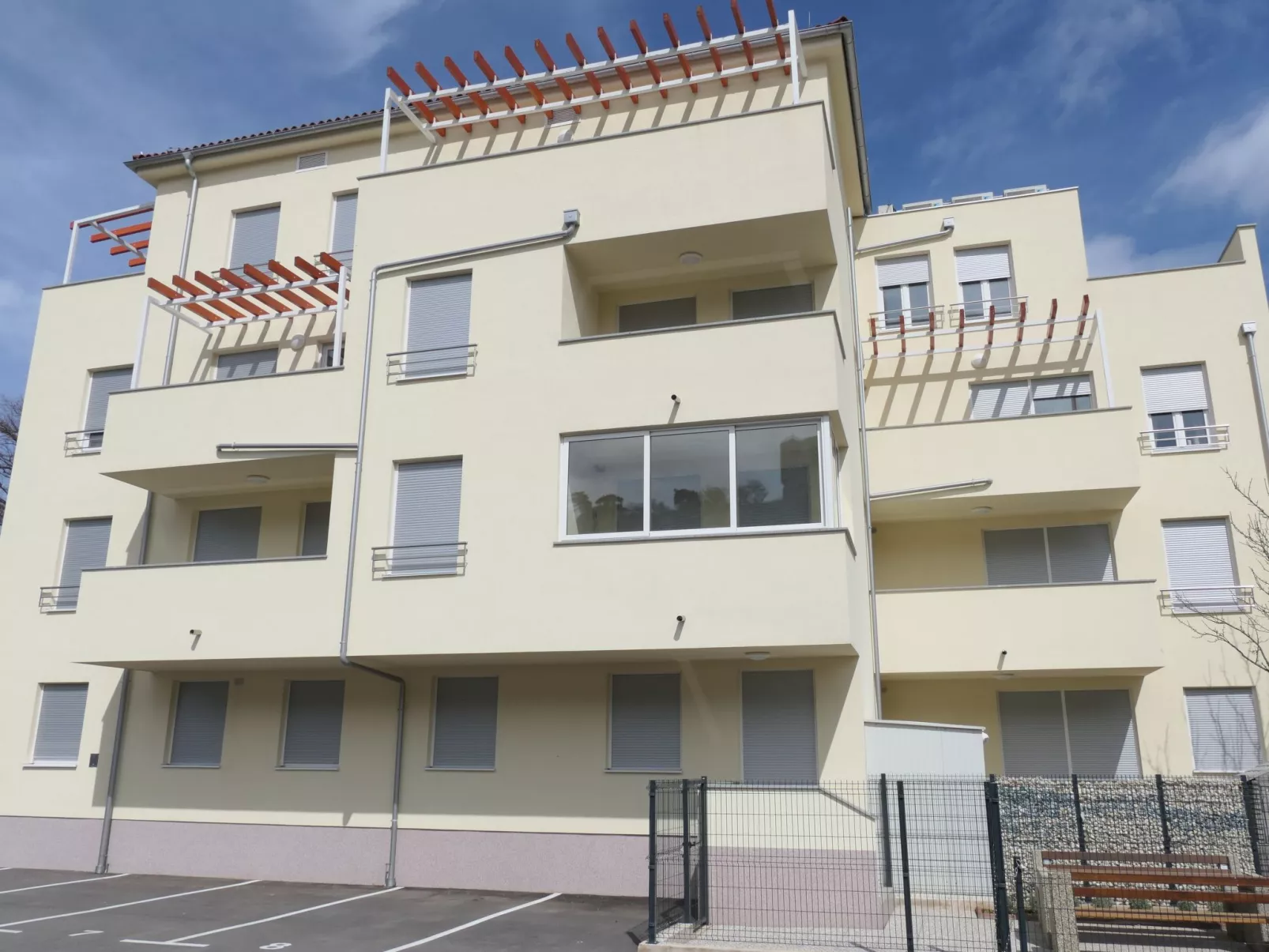 Wohnung "Torre" direkt am Wasser-Draußen