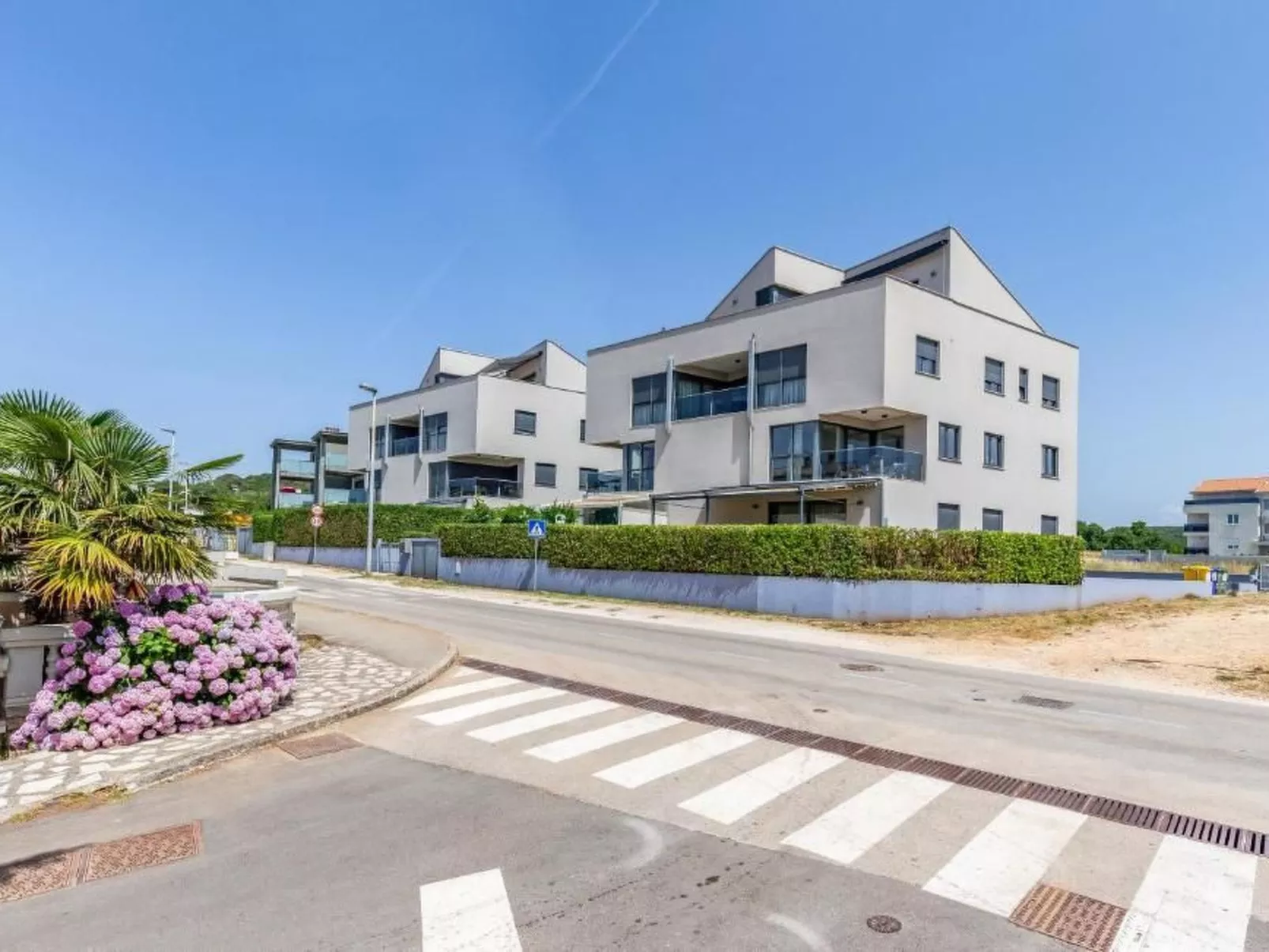 In Rovinj mit privatem Parkplatz-Draußen