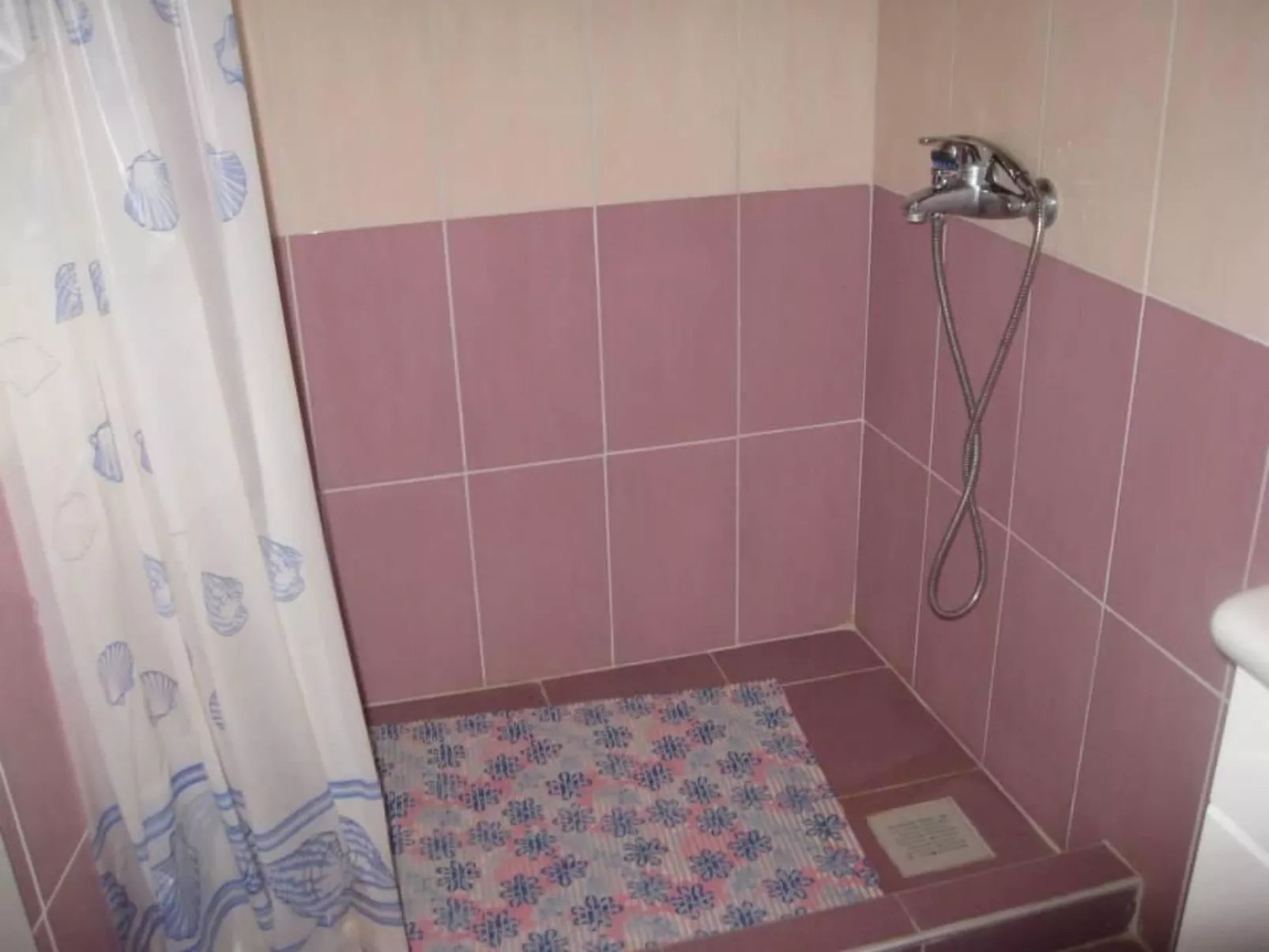 Moderne Wohnung in der Nähe des Zentrums-Dedans