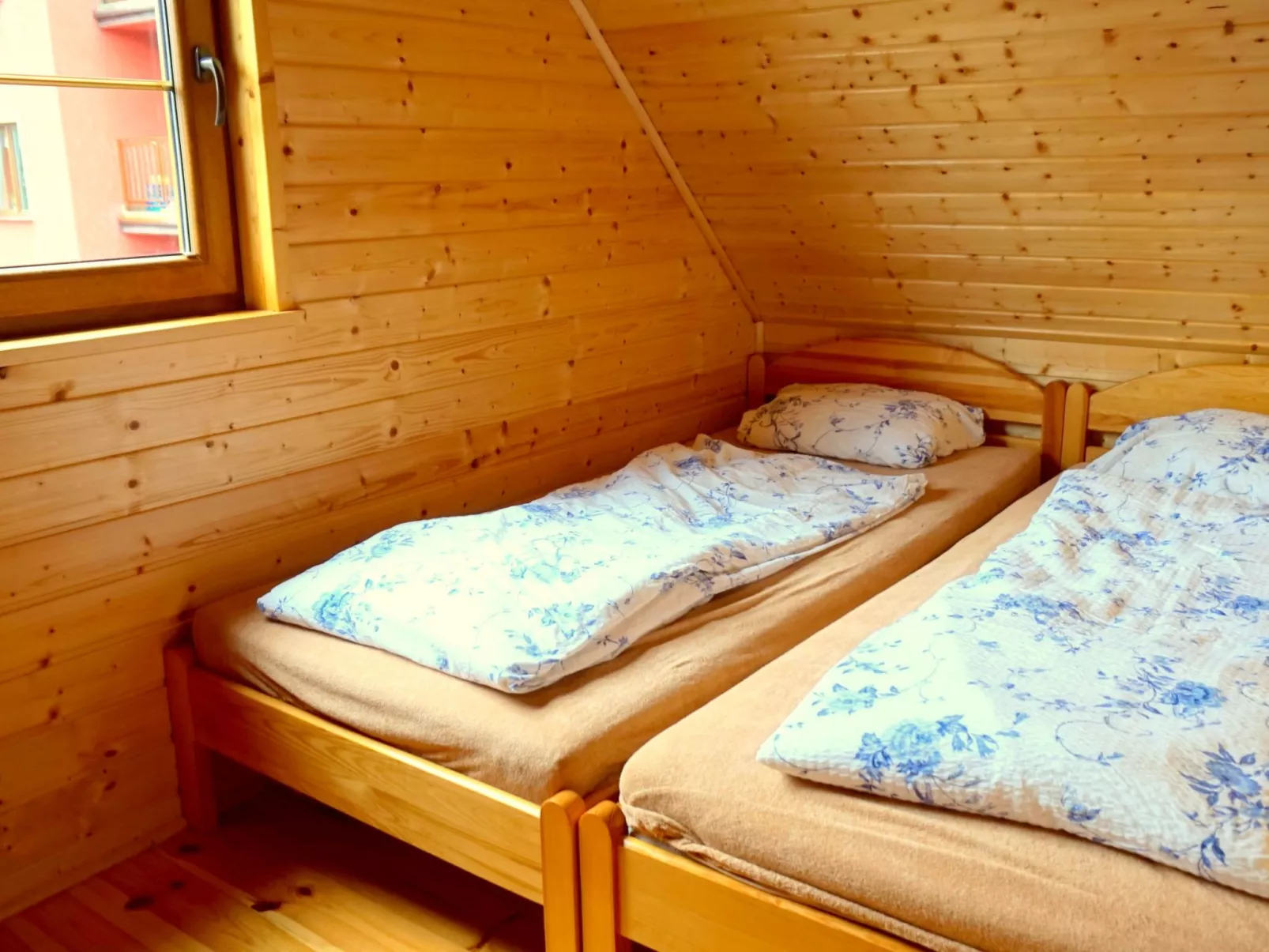 "Paradise Star2" mit eigener Terrasse-Drinnen