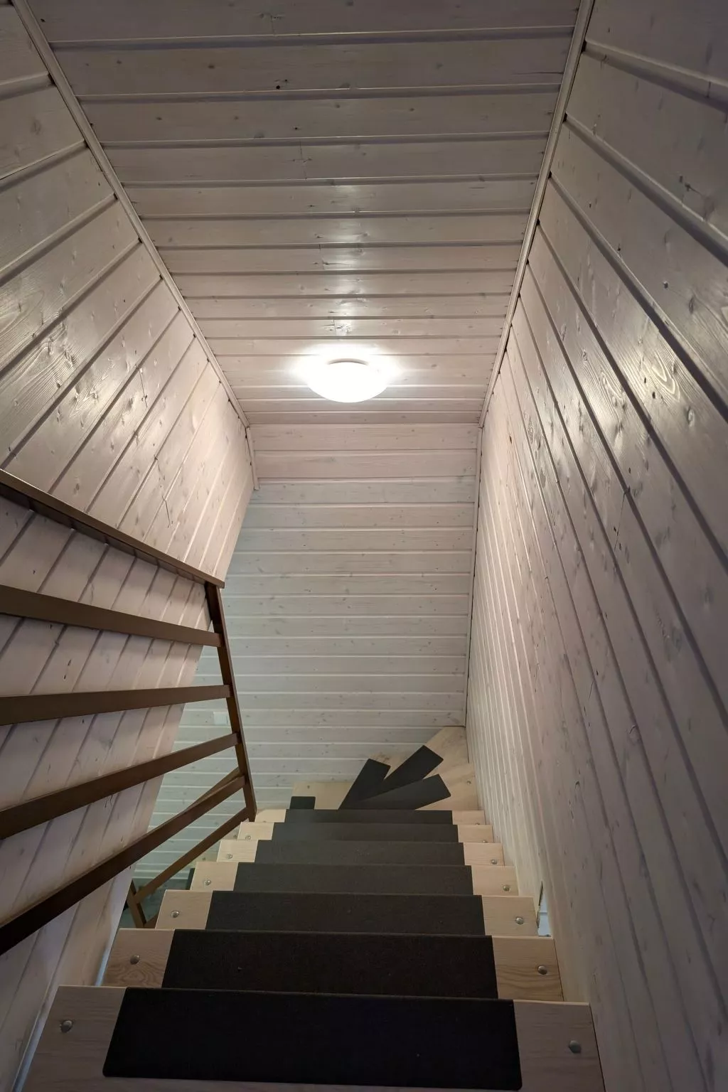 Trebor"-Häuser in einem eingezäunten Gebiet-Dedans