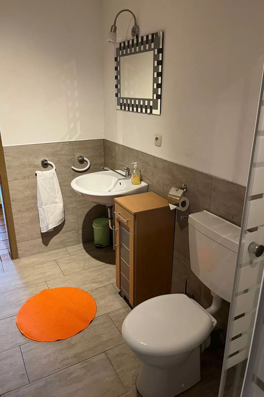 In Ludwigsreut mit Grill und Garten-Dedans