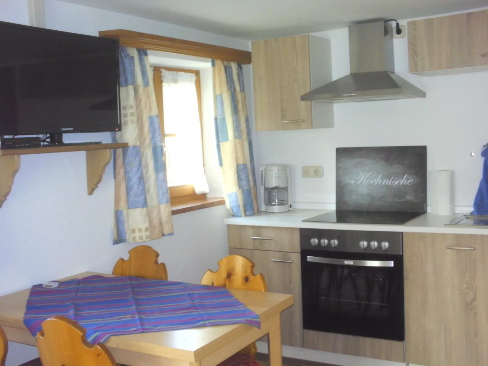 Mit Balkon in guter Ausflugslage-Inside