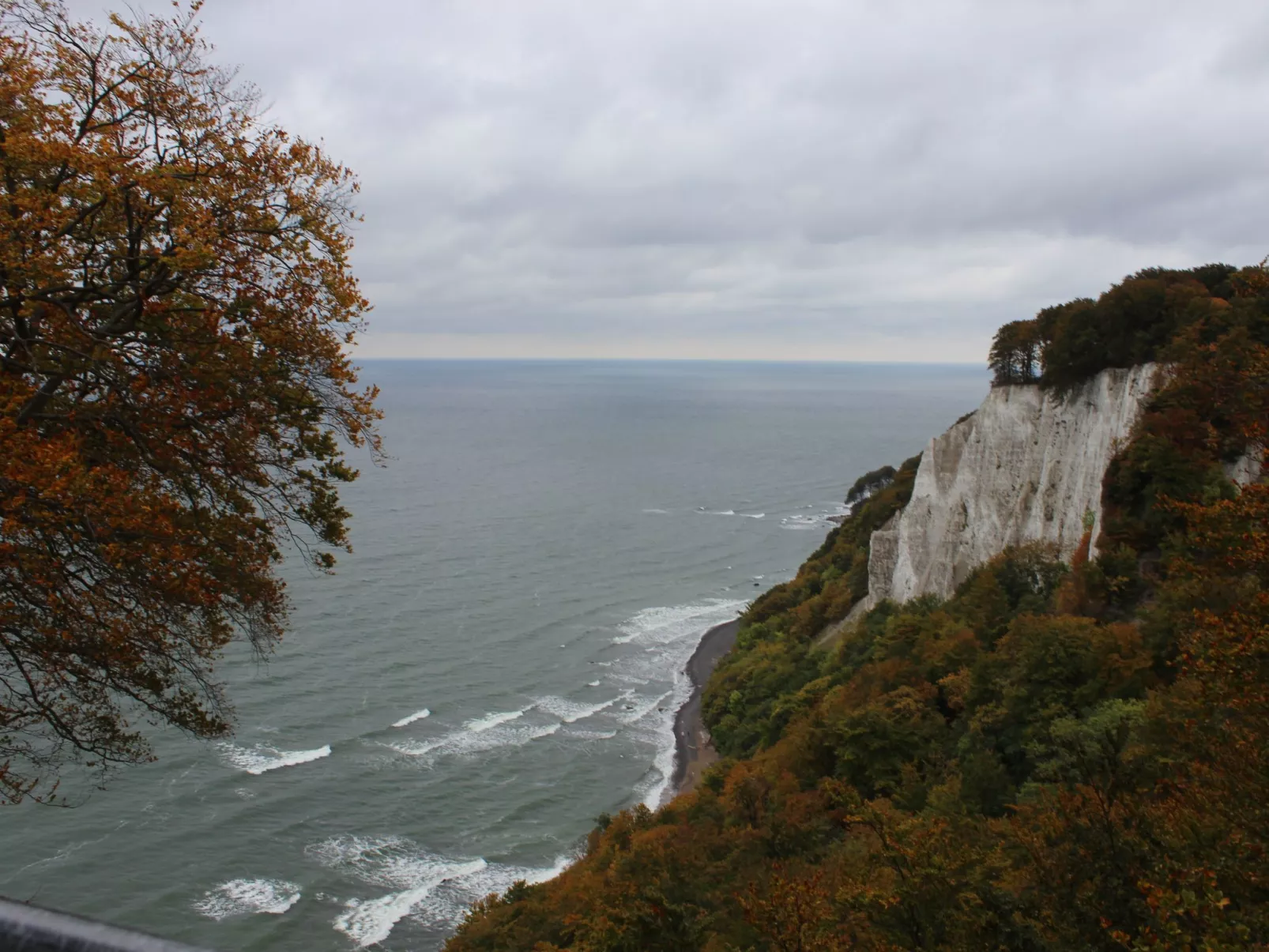 Ostseebrandung in Dranske-Dehors