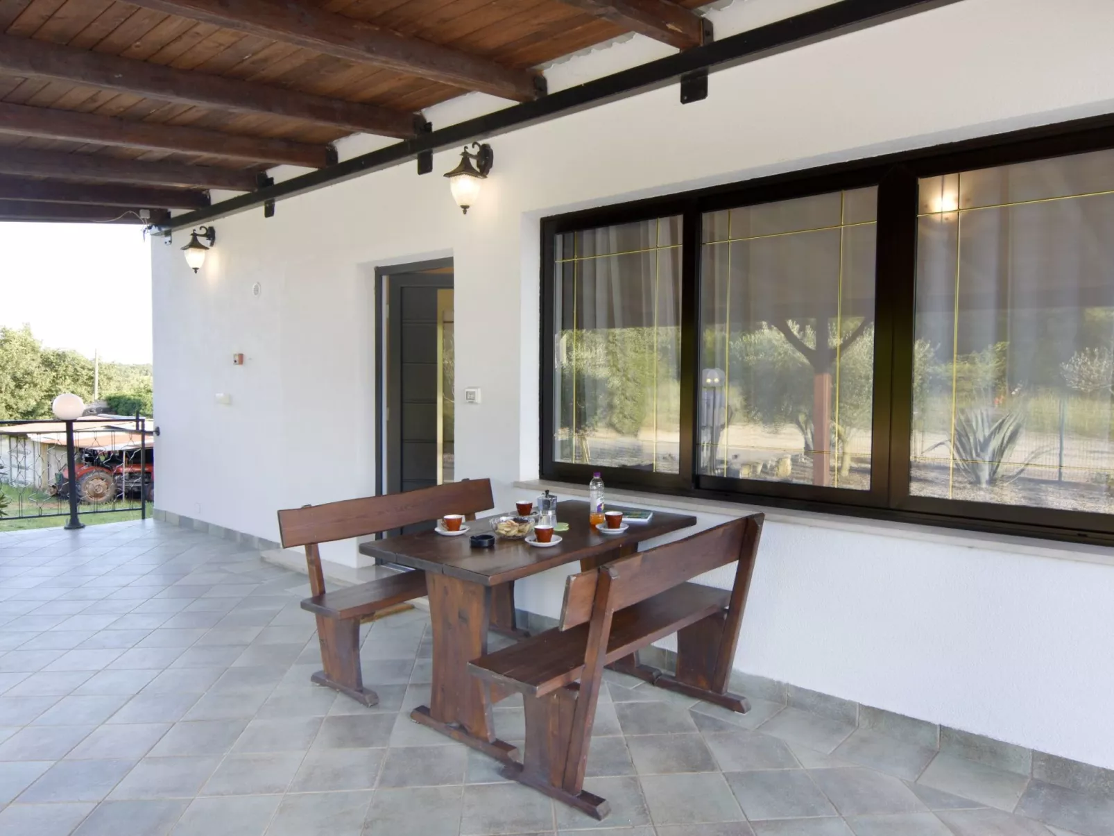 Zweizimmerwohnung mit großer Terrasse in Grupija bei Umag-Dehors