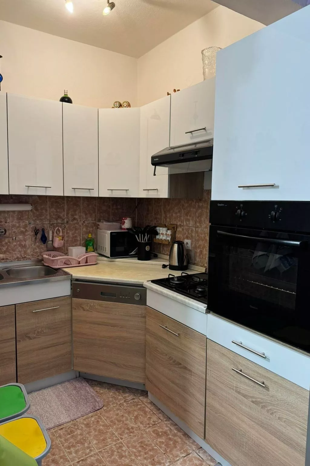 "Pljesa Jasna" mit Terrasse-Drinnen