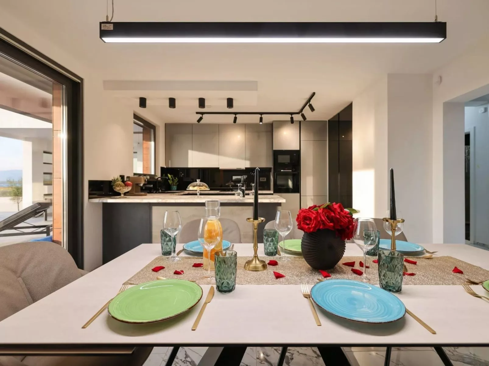 Villa Royal Sands-Inside