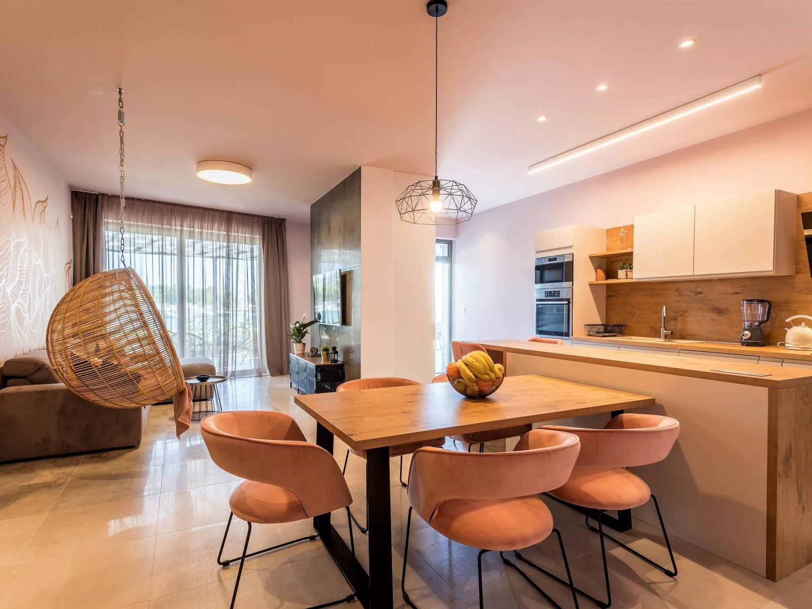 Luxus-Apartment mit Whirlpool-Image-tags.info