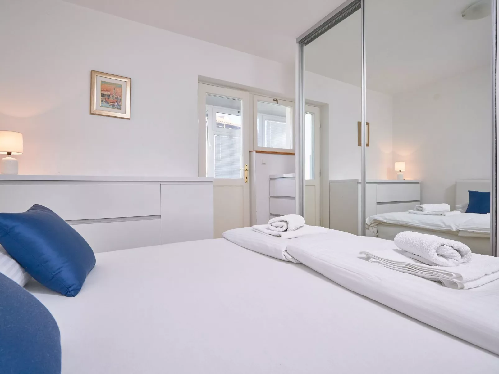 Andrea mit Stadtblick-Inside