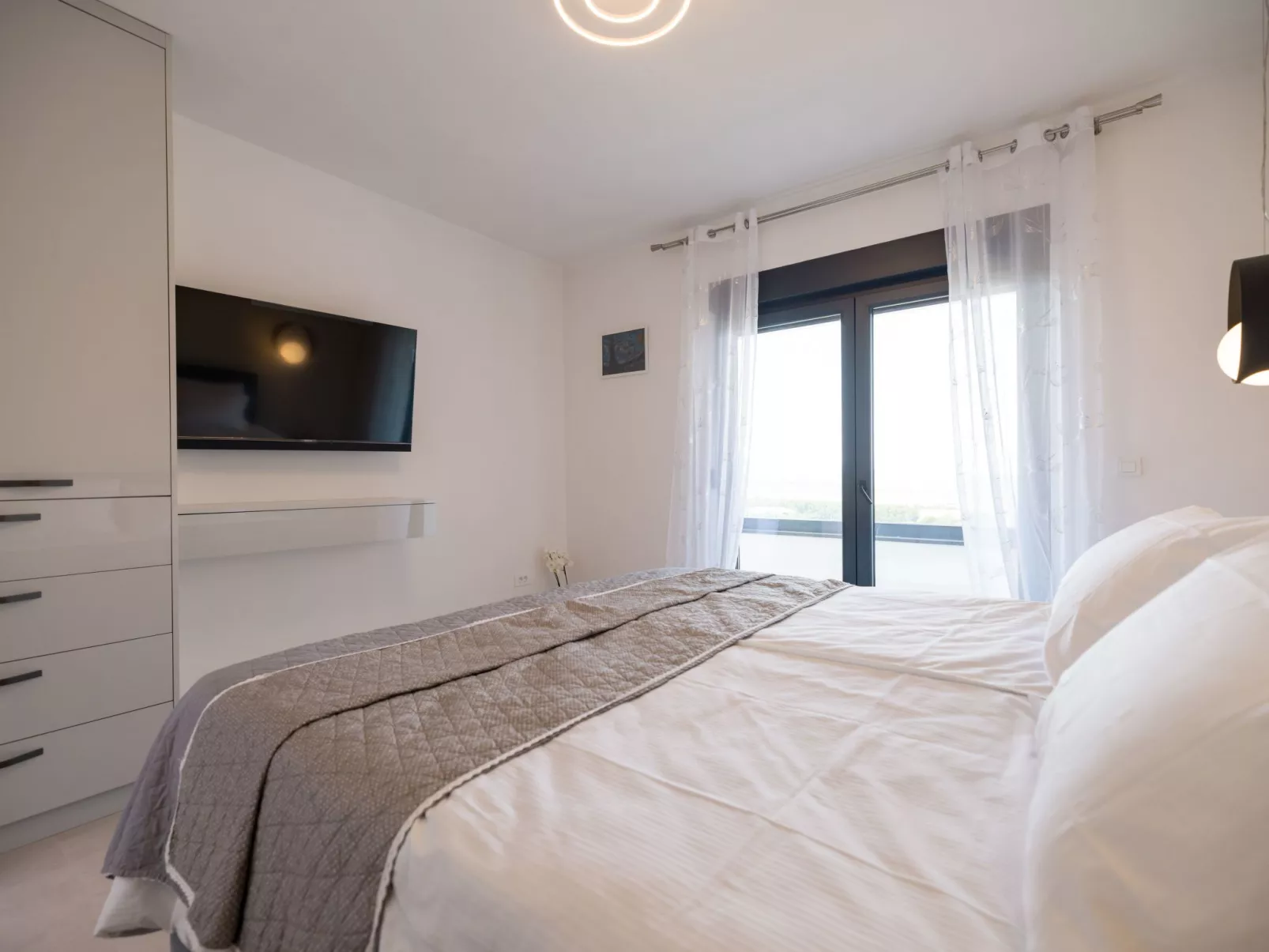 Villa Stellante mit privatem Pool und Meerblick-Drinnen