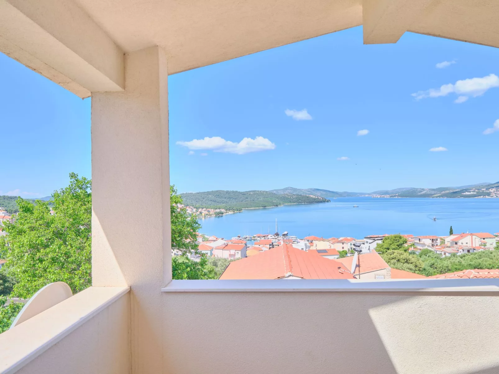 Wohnung Meri 2 in Okrug Gornji-Outside