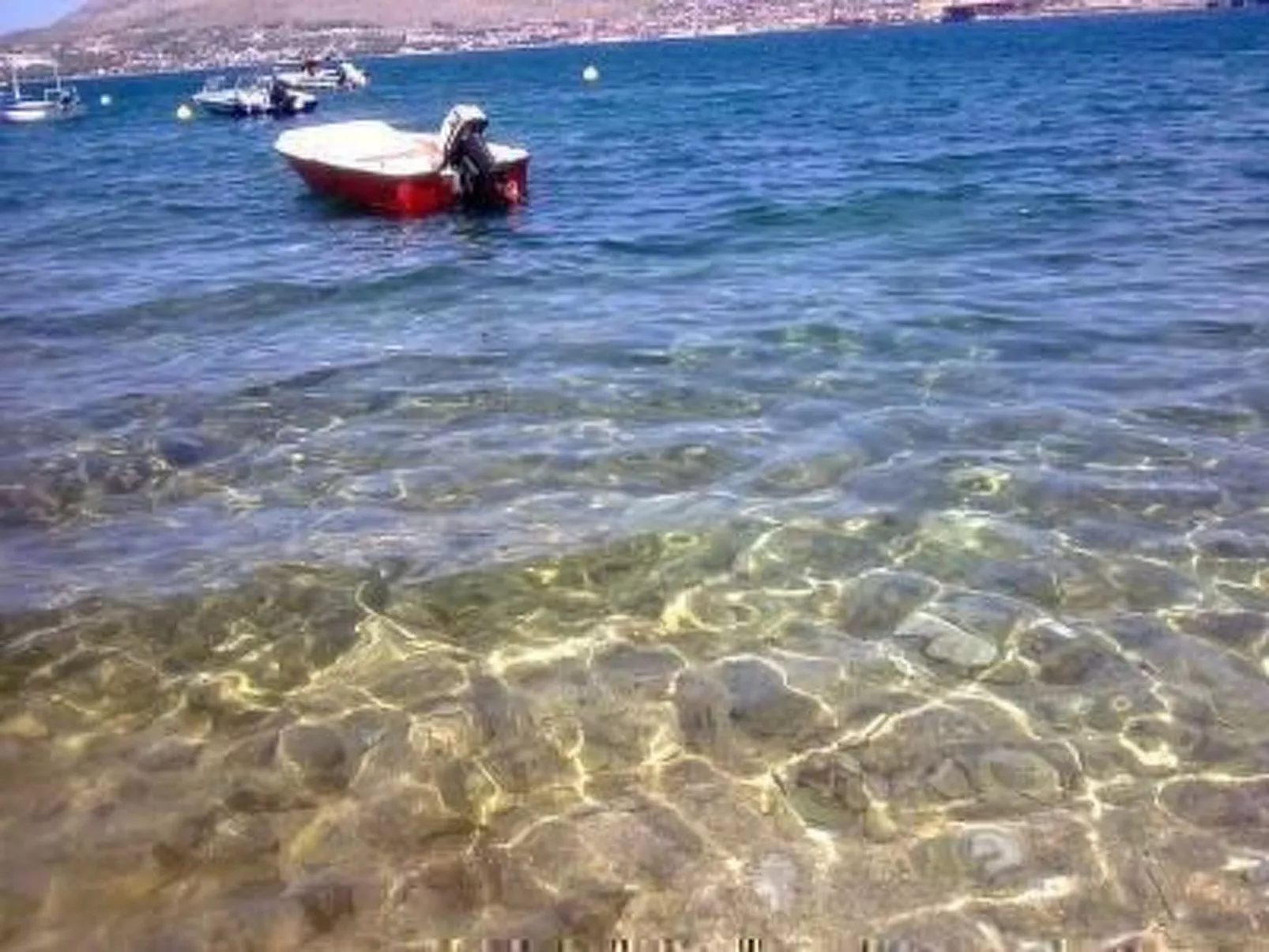 Appartment mit Pool und Whirlpool, Okrug Gornji-Draußen