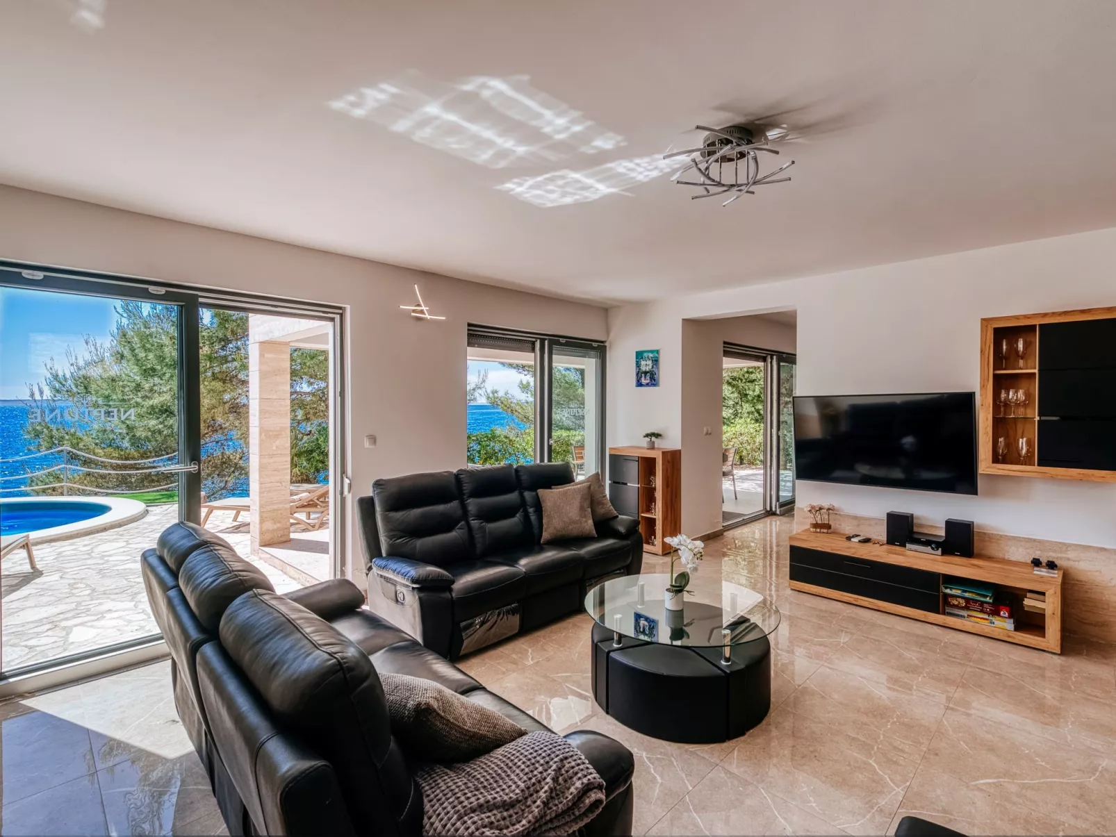 Villa Kalipso-Inside