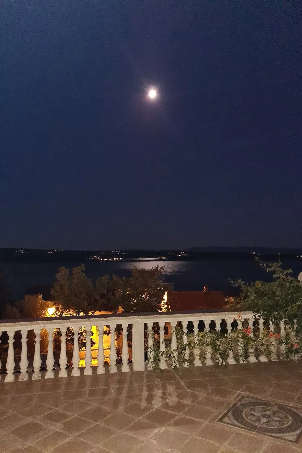 Haus La Dostana-Outside