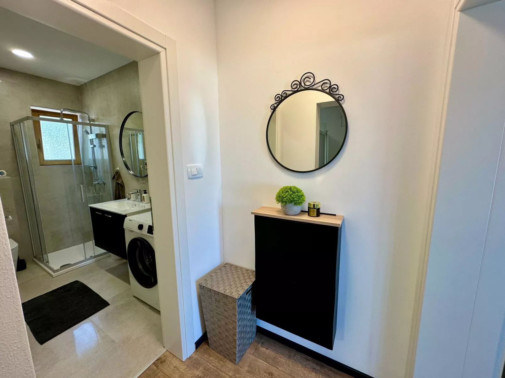 Wohnung in Dramalj mit Garten, Terrasse und Grill - Drinnen