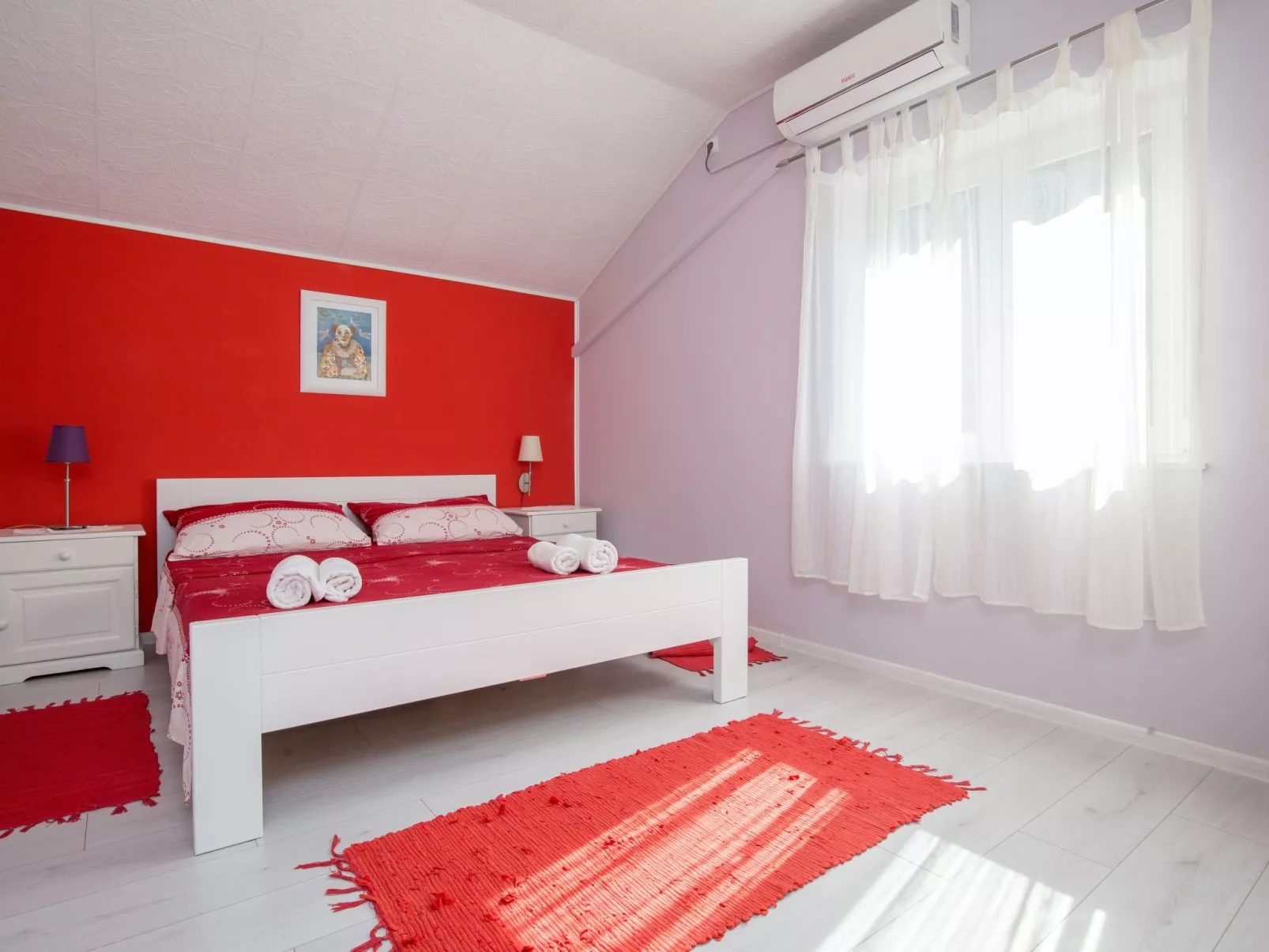 Großes Ferienhaus mit Terrasse und Garten-Inside