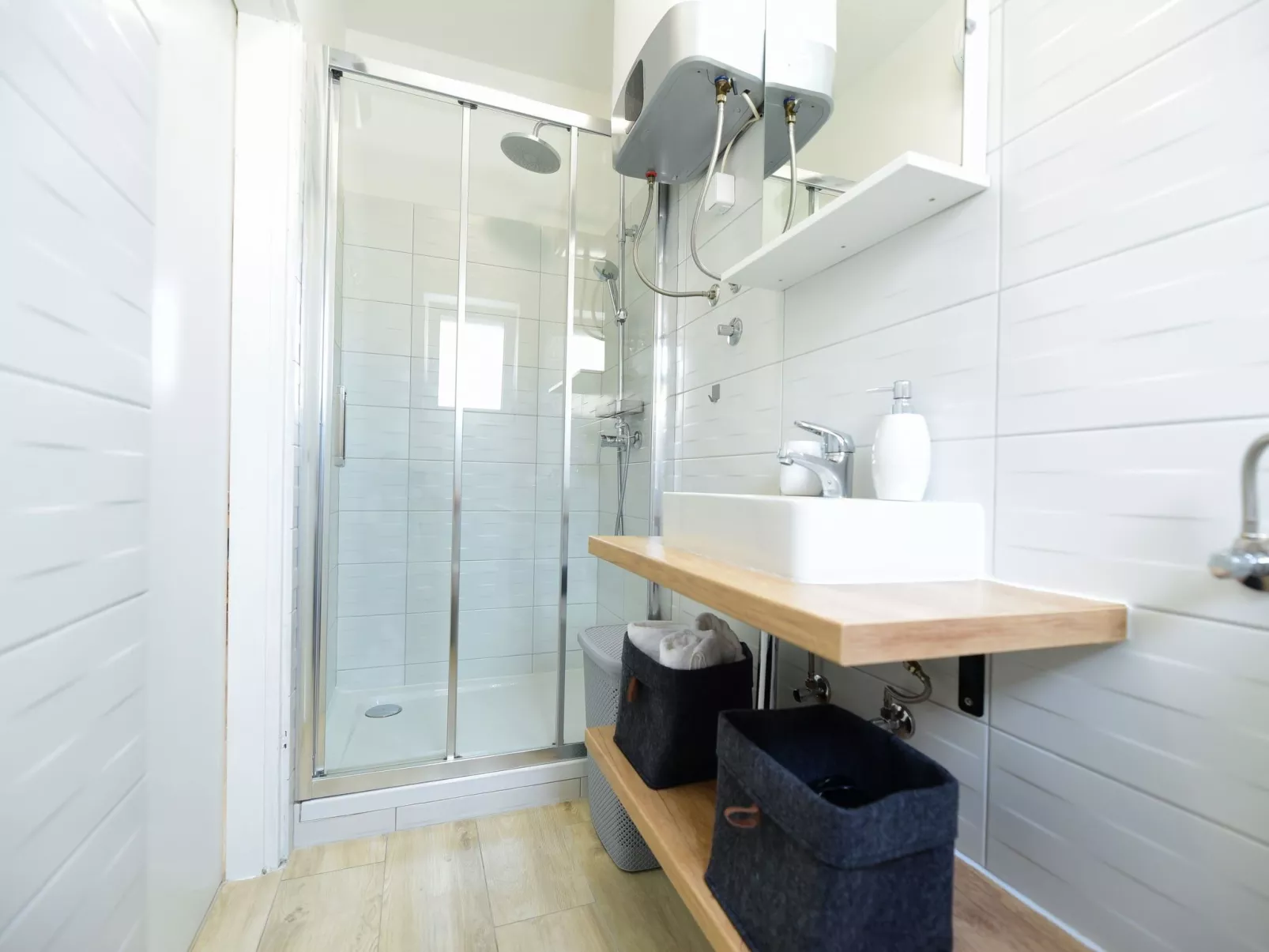 Wohnung mit Garage-Drinnen