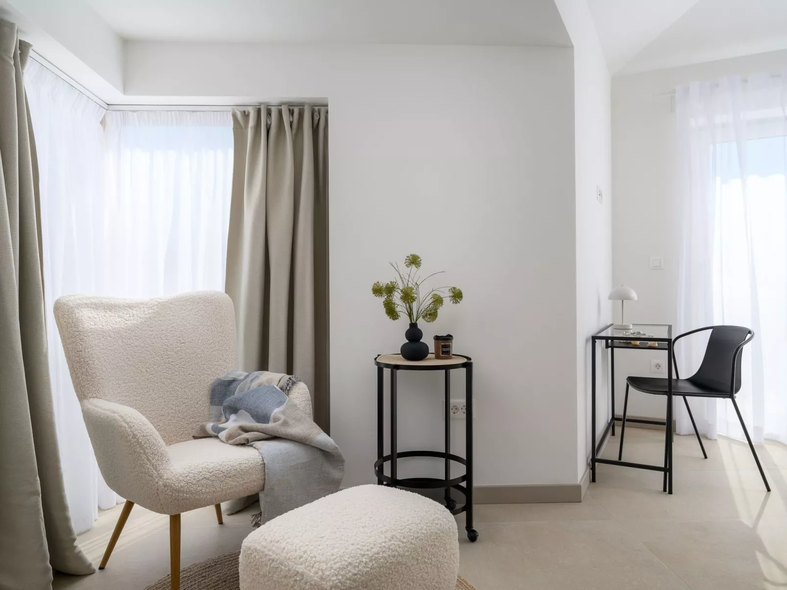 „Villa Natalia“ mit Meerblick-Dedans