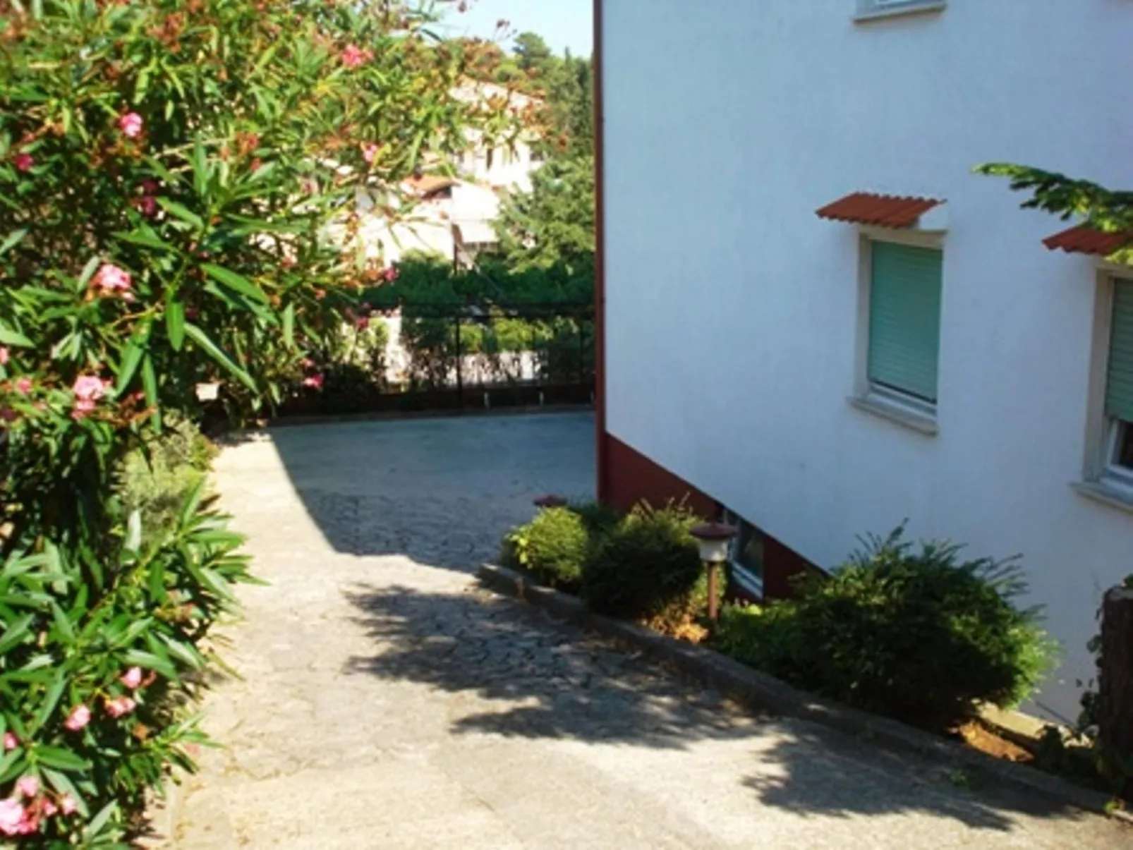 Mit Balkon, für fünf Personen-Draußen