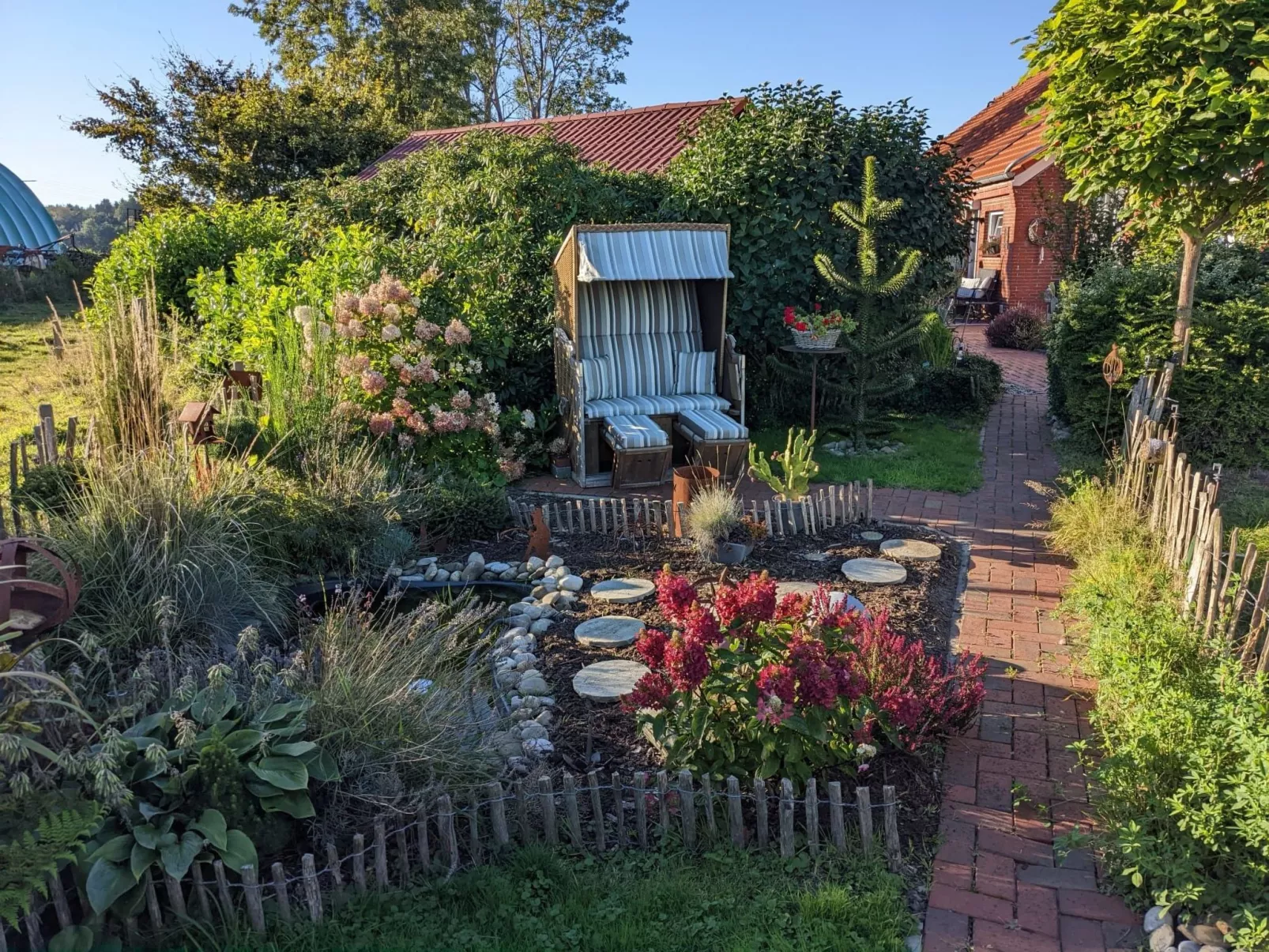 Landambiente Halbemond-Draußen