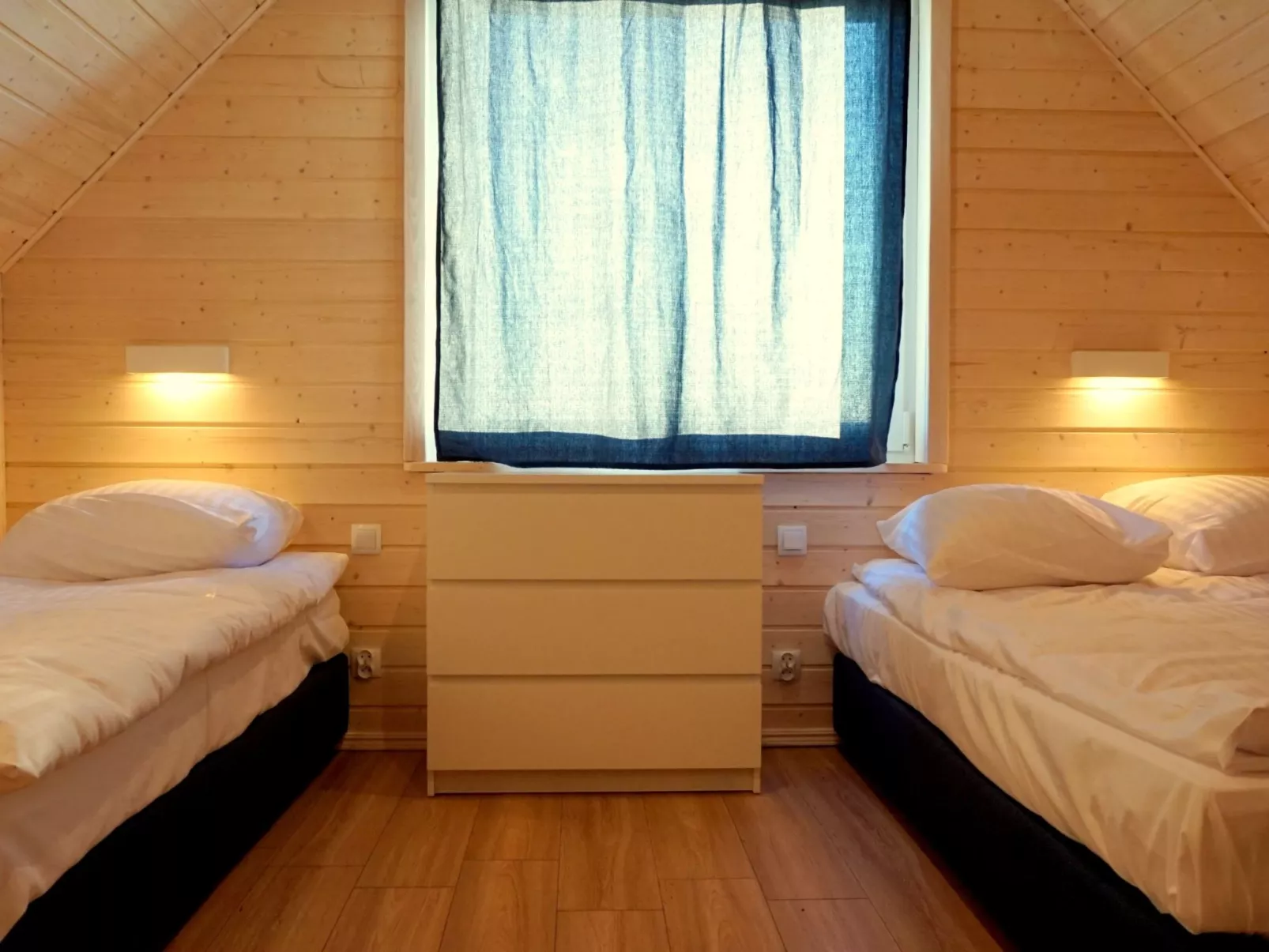 "Stop Star Sarbinowo"-Inside